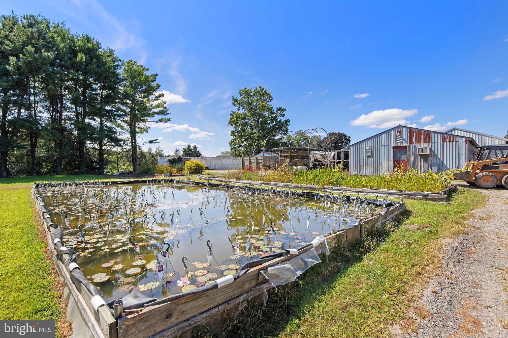 JARRETTSVILLE - Residential