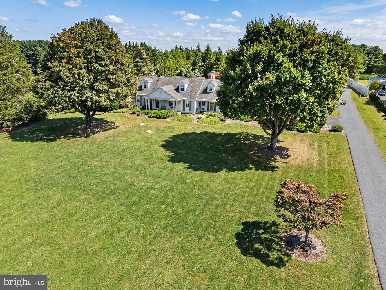 JARRETTSVILLE - Residential