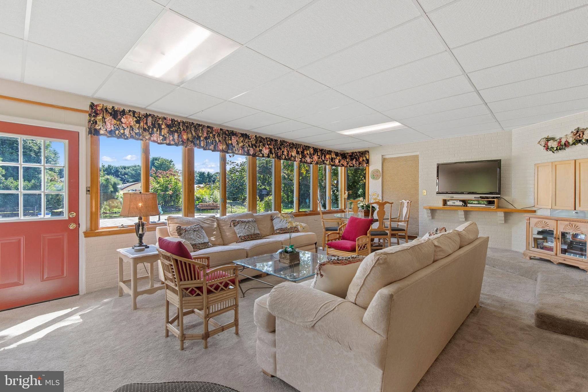 JARRETTSVILLE - Residential