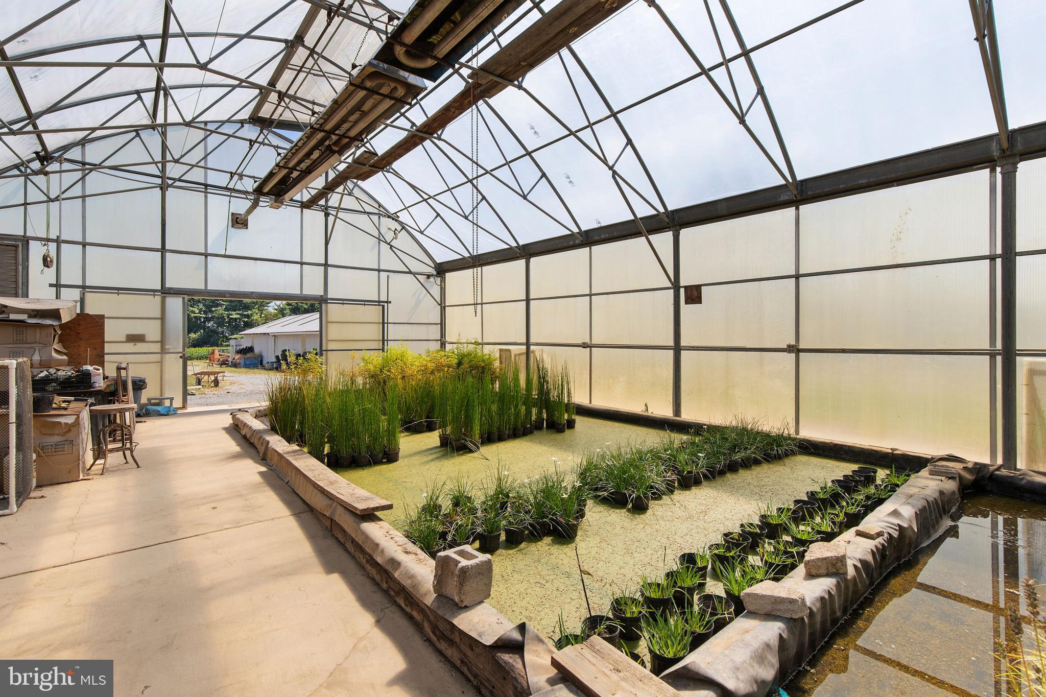 JARRETTSVILLE - Residential