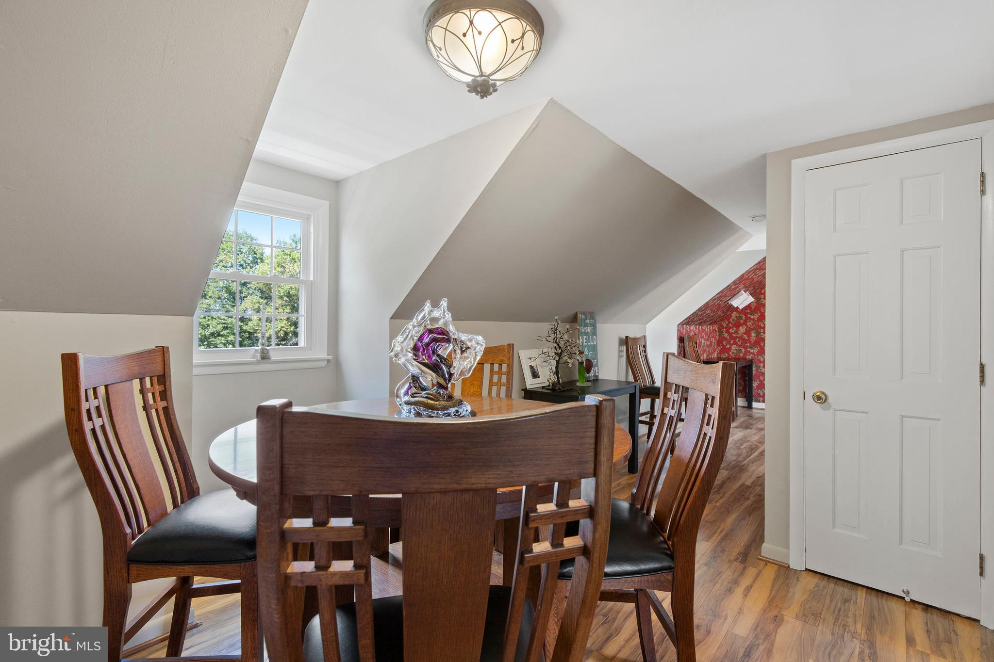 JARRETTSVILLE - Residential