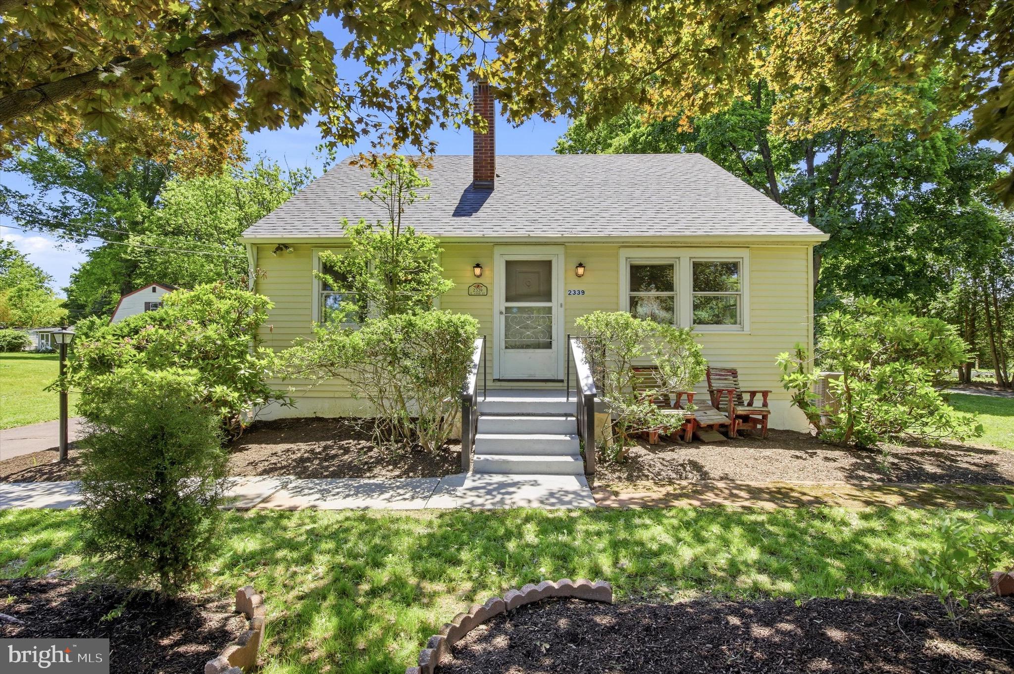 2339 E VINE STREET