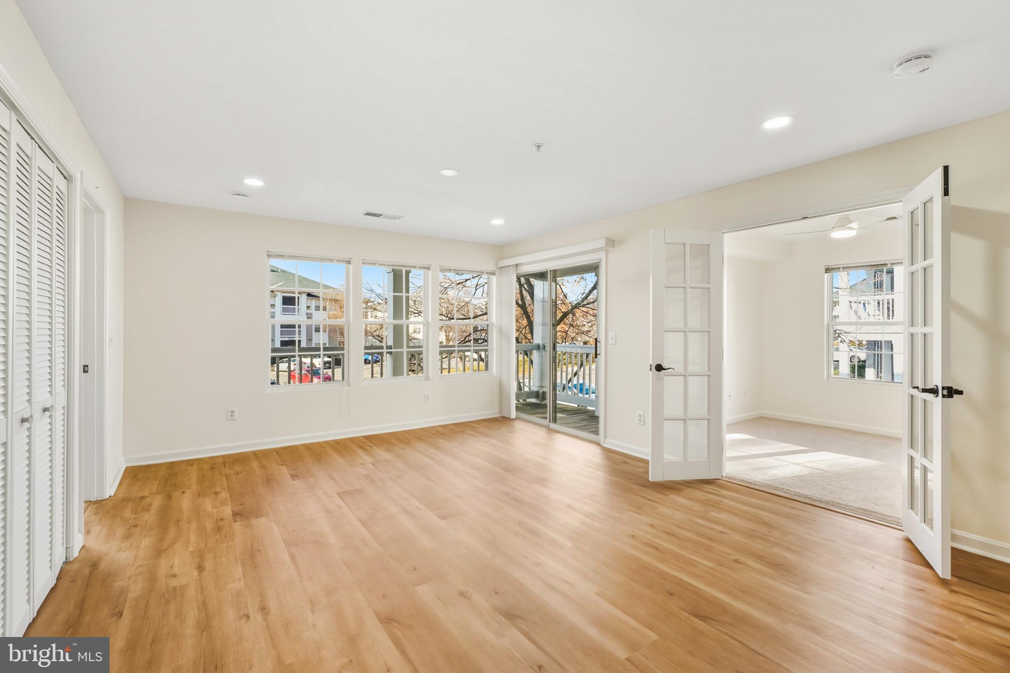 PROSPECT COVE AT LAKESID - Residential