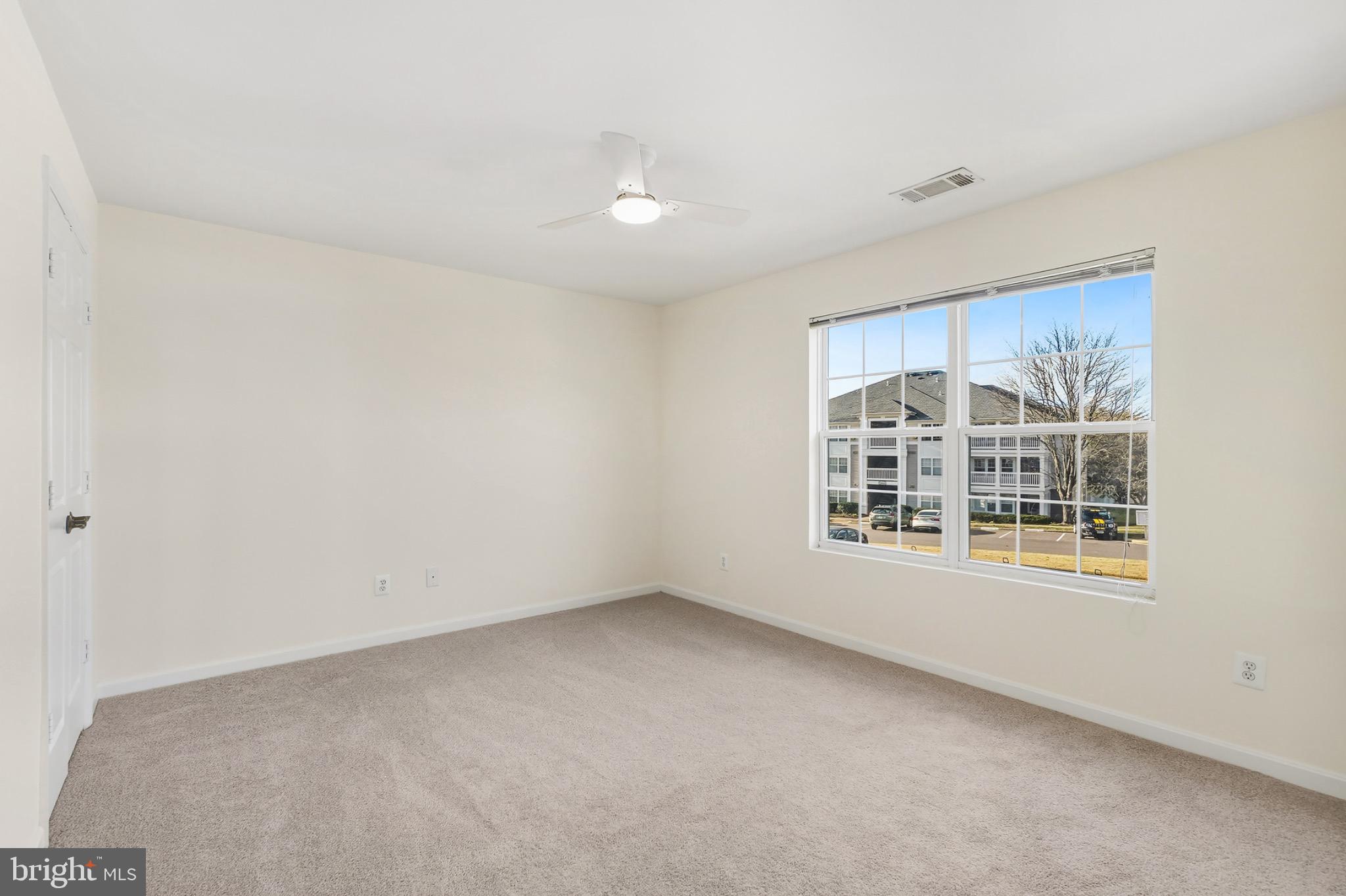 PROSPECT COVE AT LAKESID - Residential