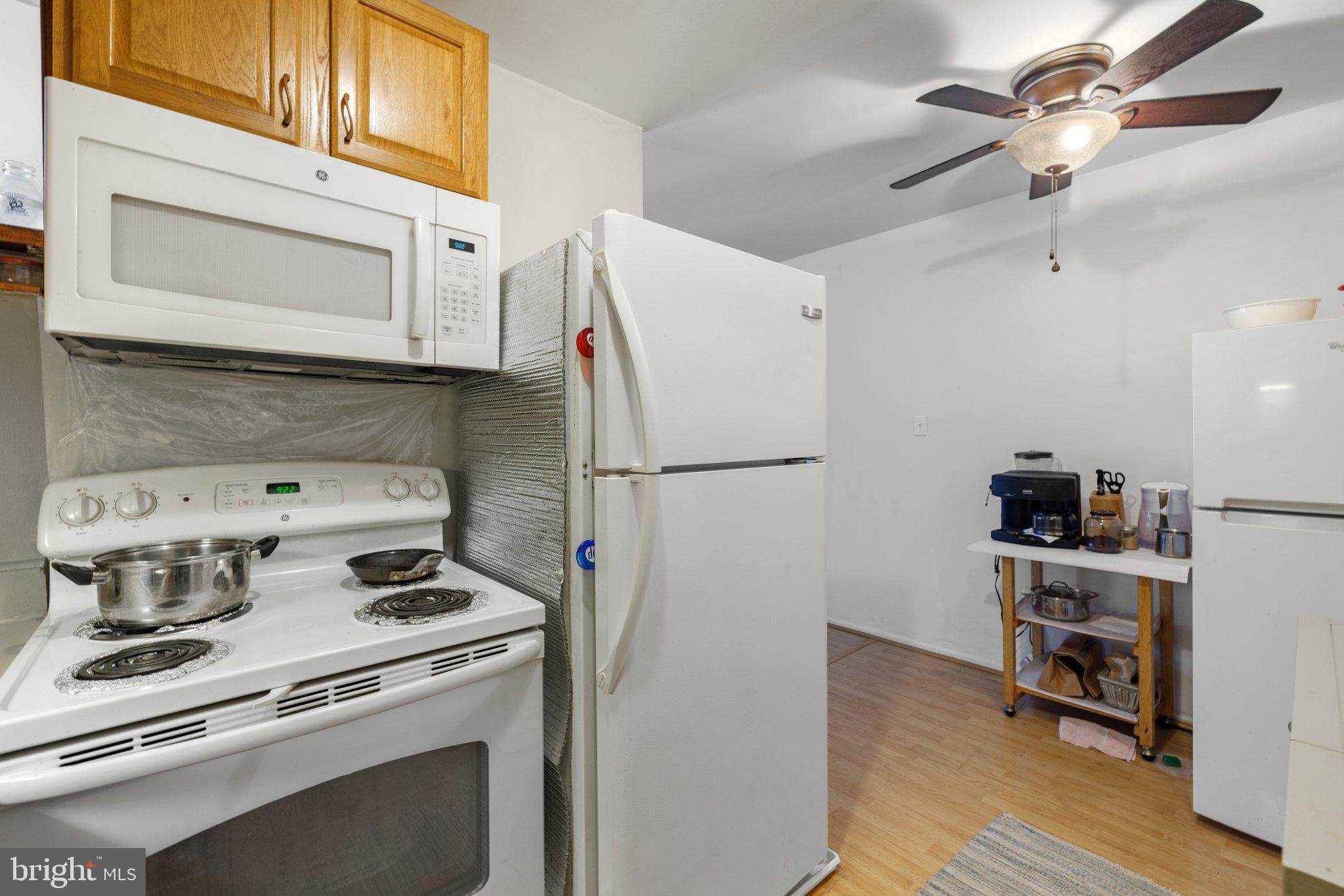 PEMBROOKE - Residential