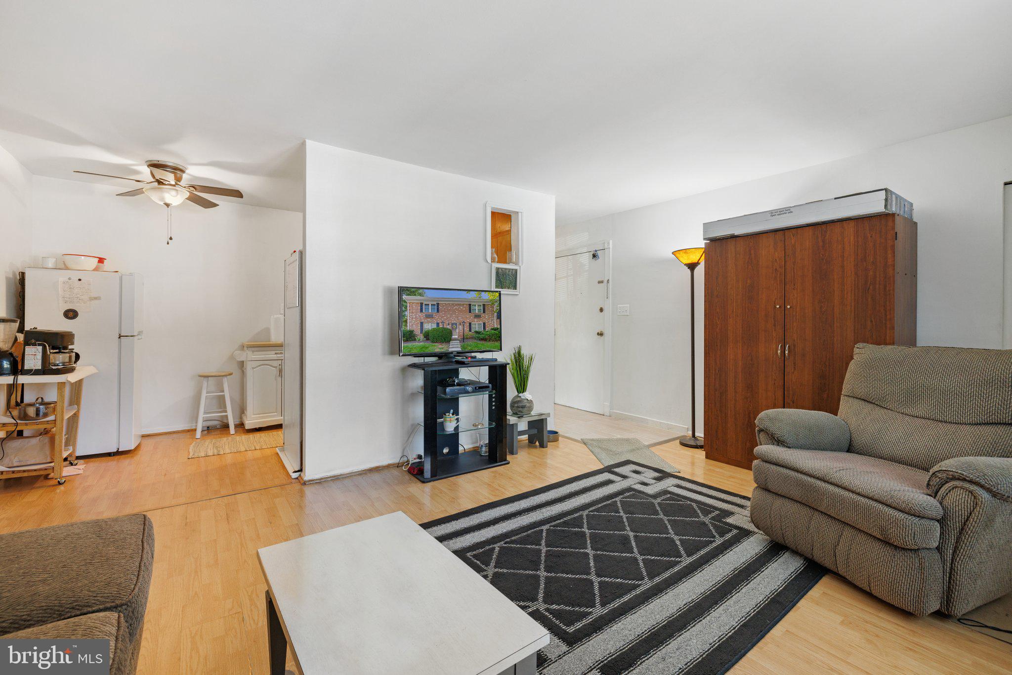 PEMBROOKE - Residential