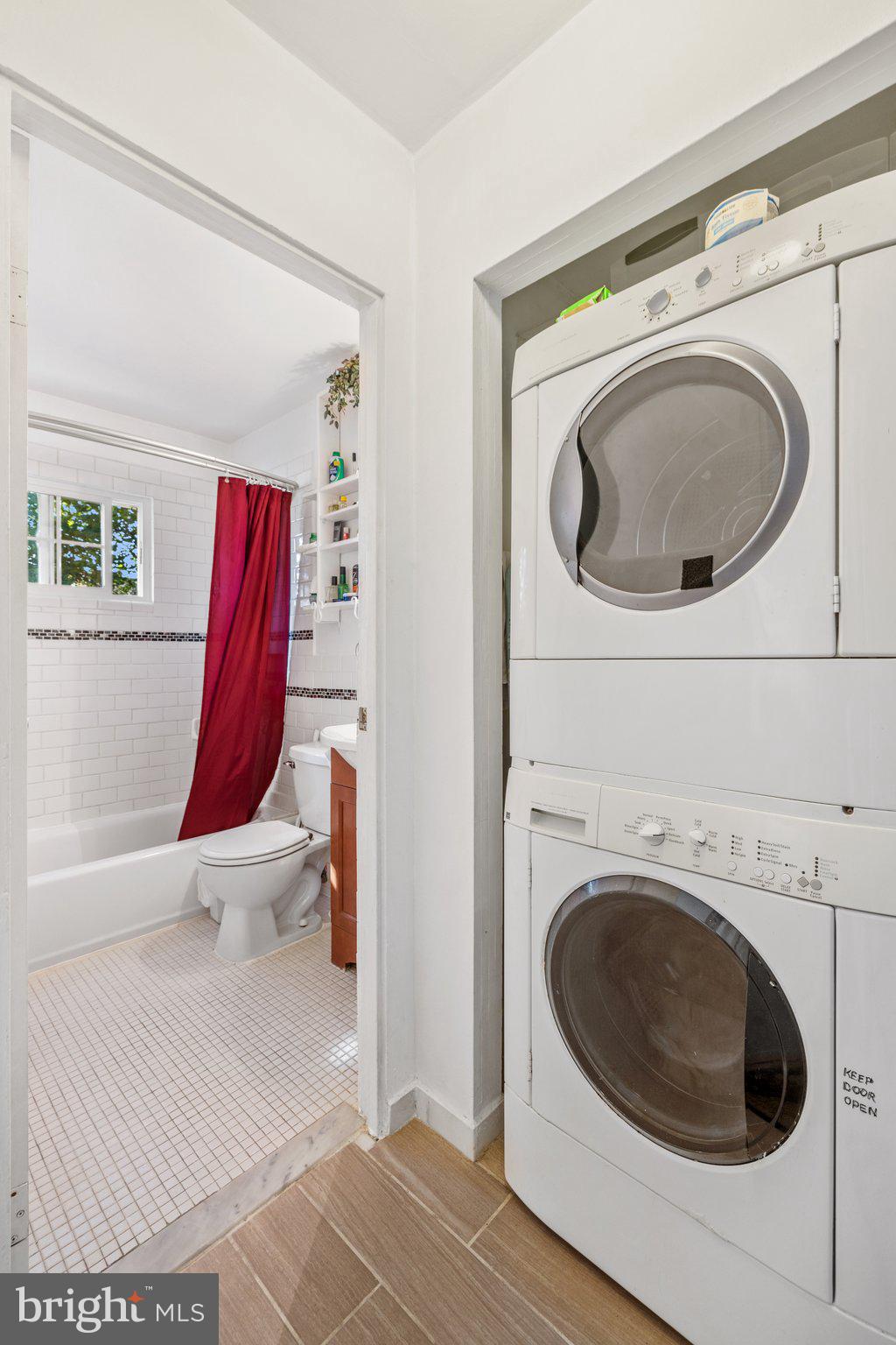 PEMBROOKE - Residential