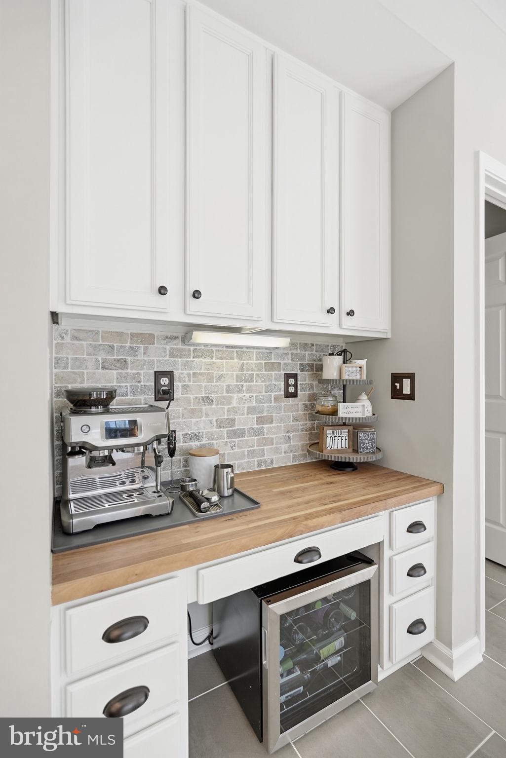 DAWSON LANDING - Residential