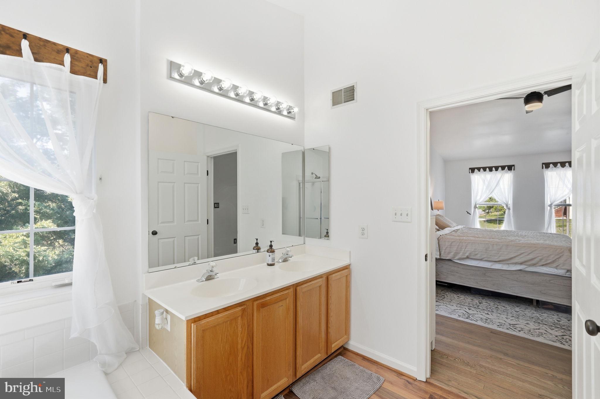 DAWSON LANDING - Residential