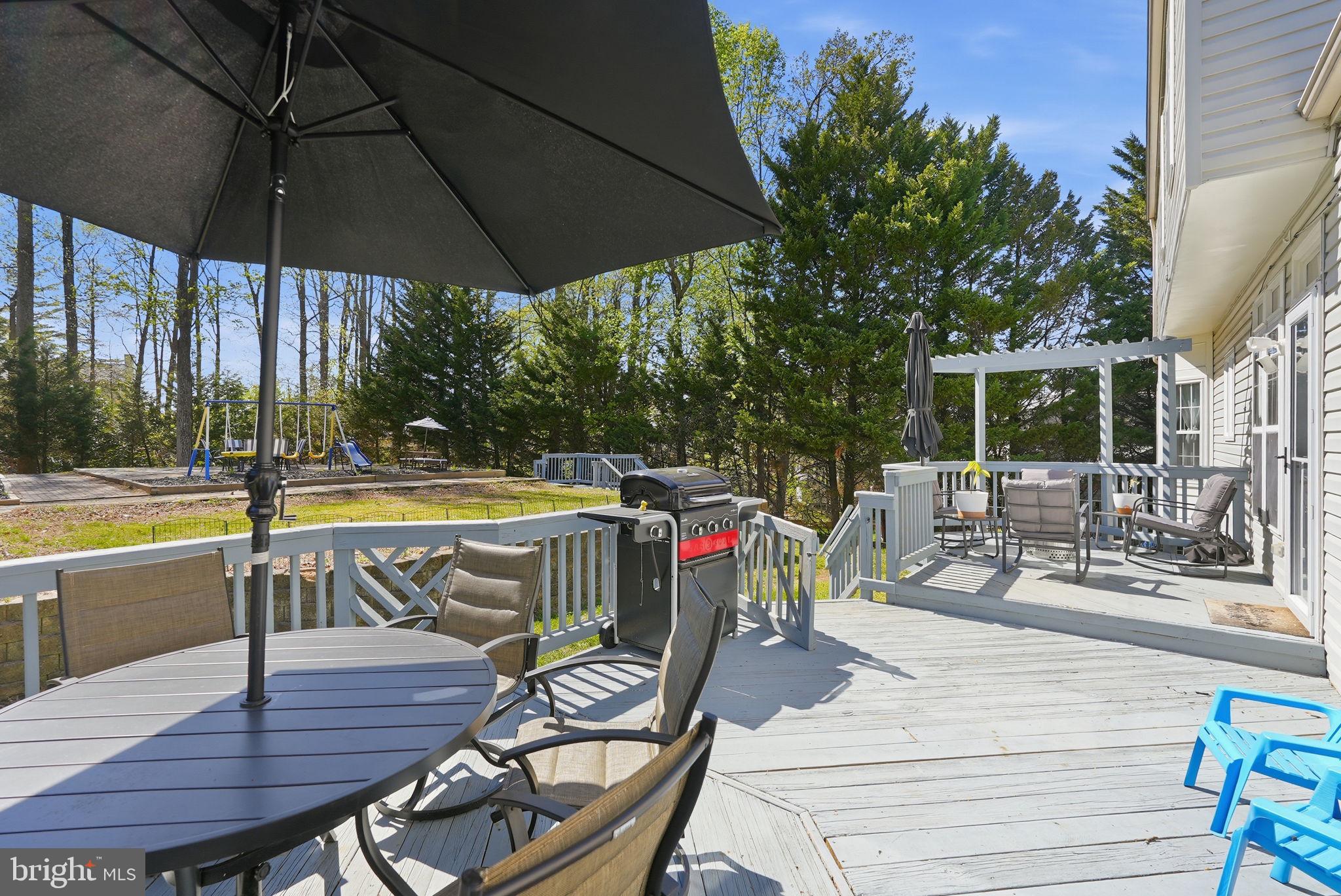 DAWSON LANDING - Residential