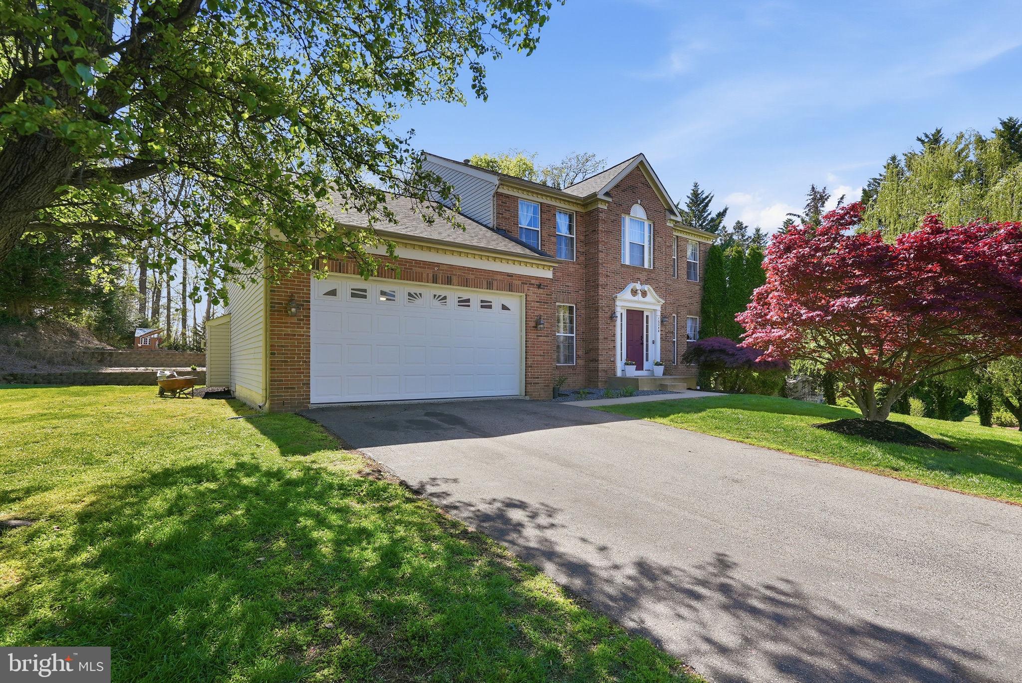 DAWSON LANDING - Residential