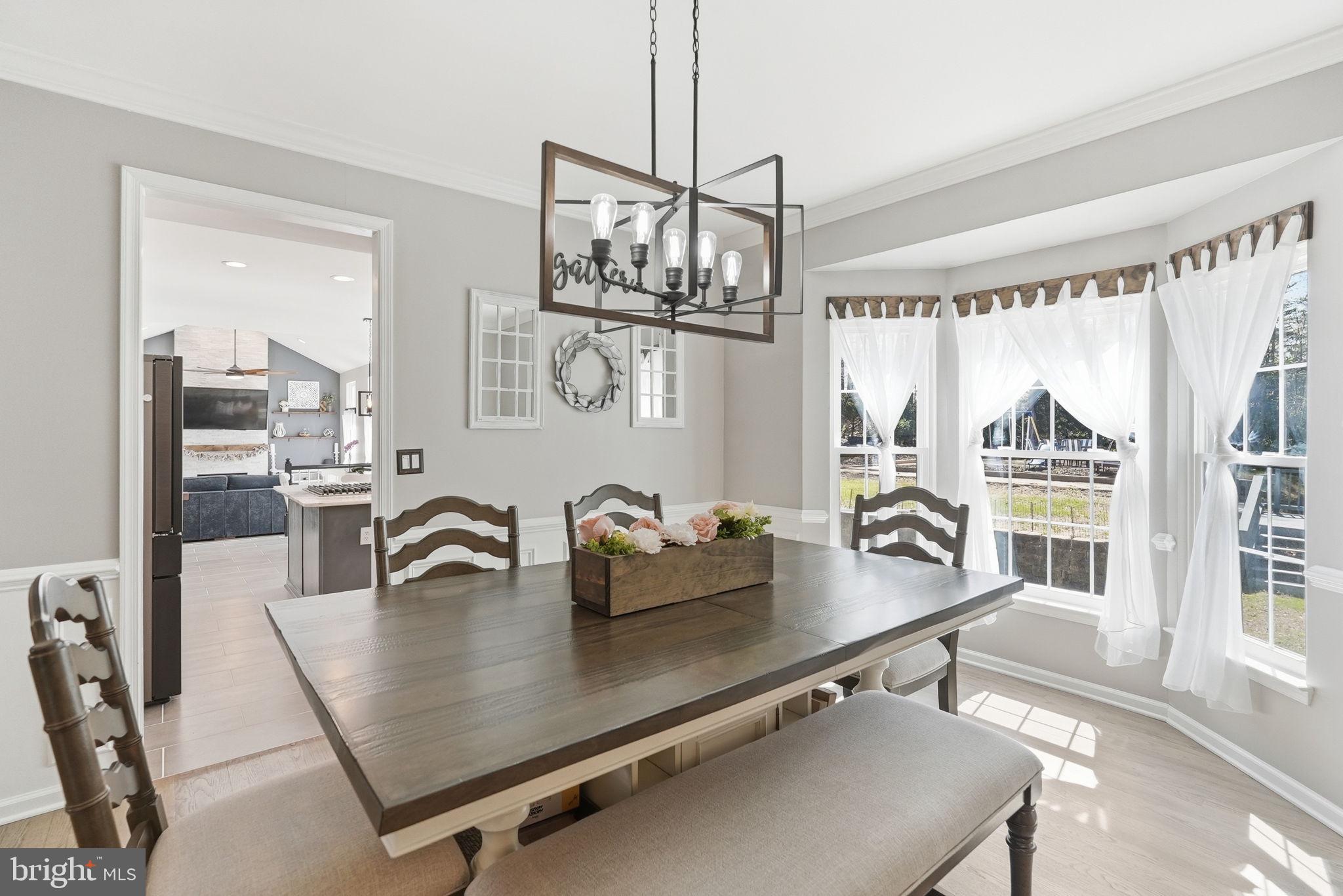 DAWSON LANDING - Residential