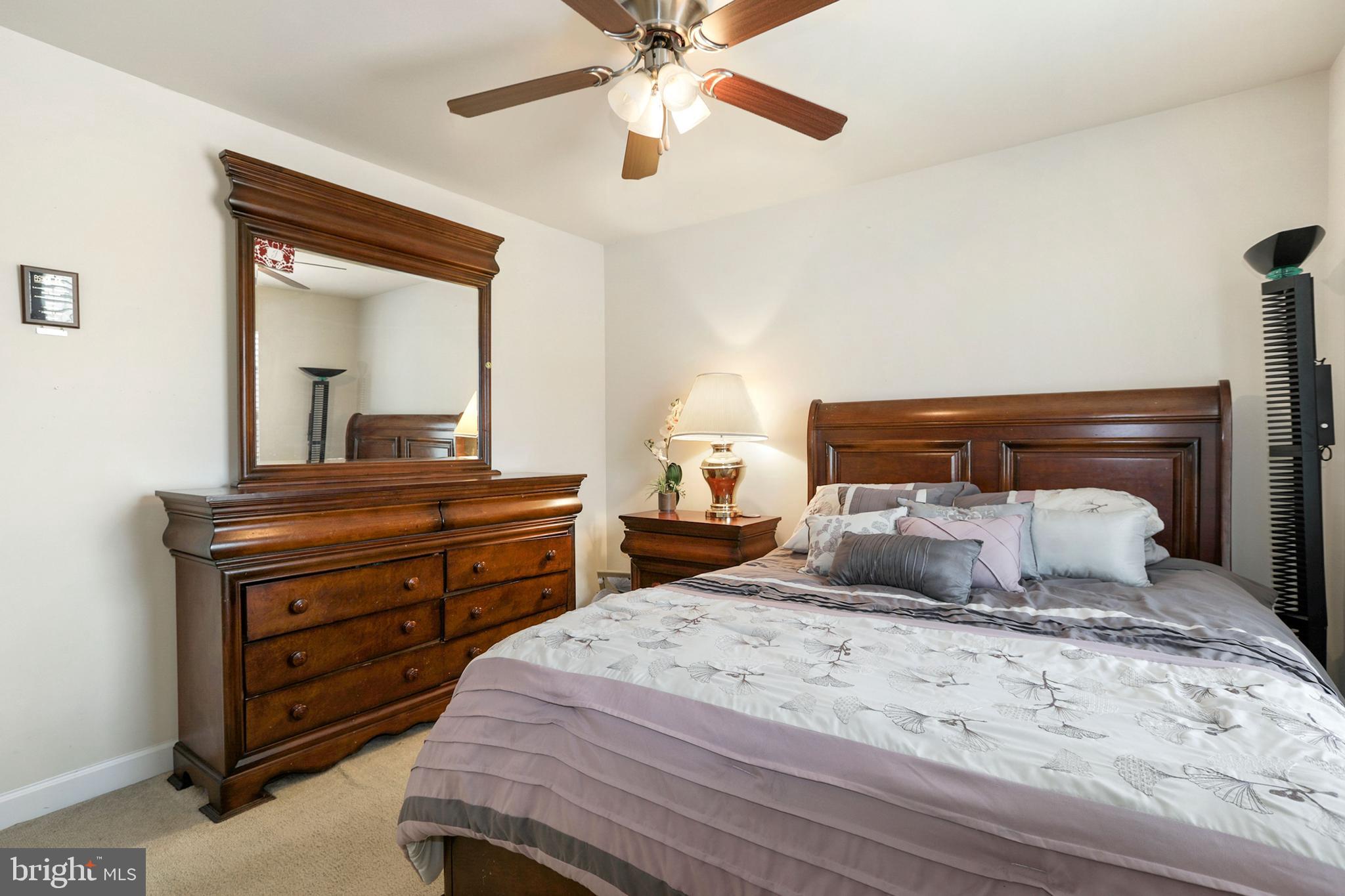 PORT POTOMAC - Residential