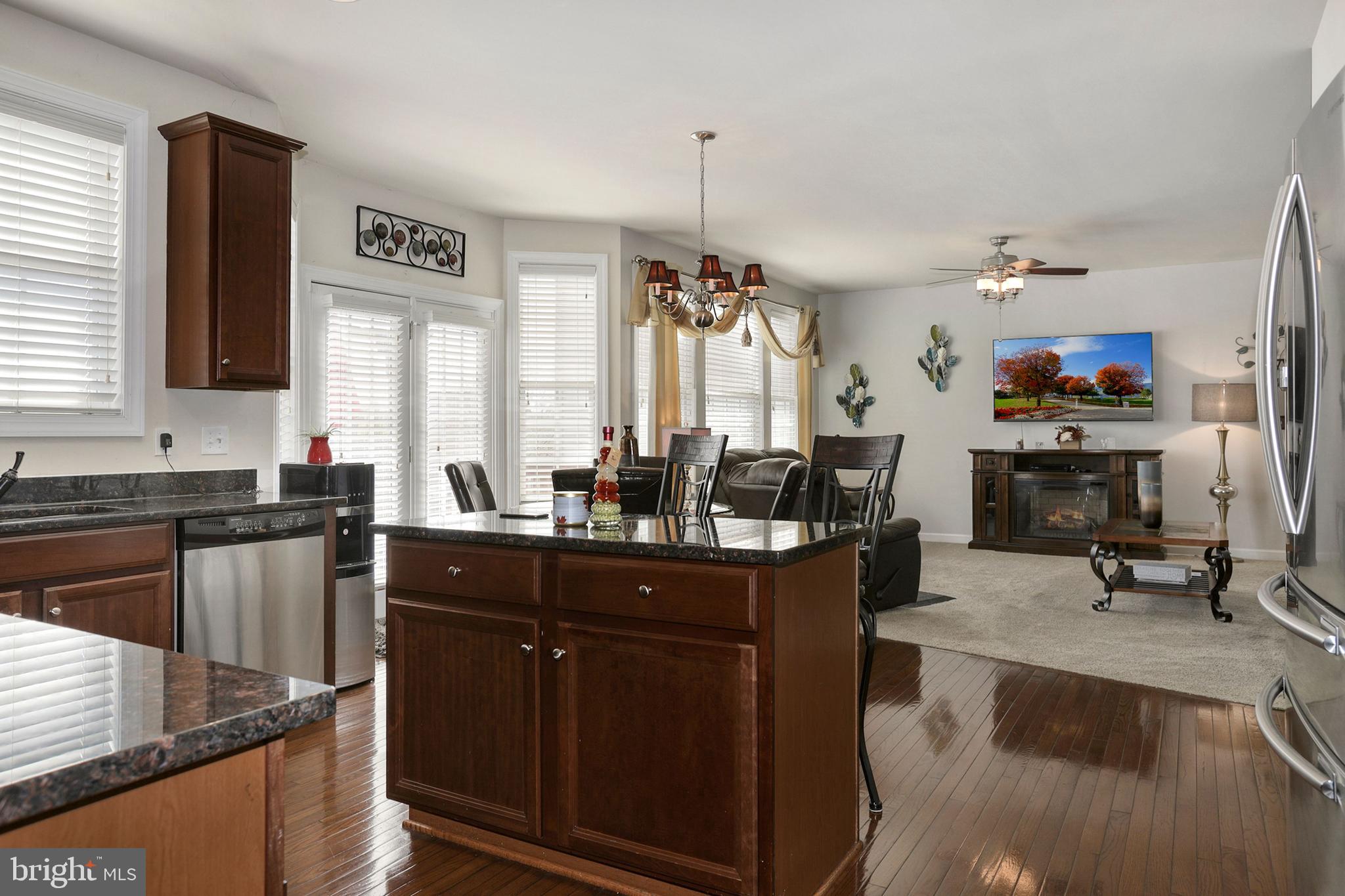 PORT POTOMAC - Residential