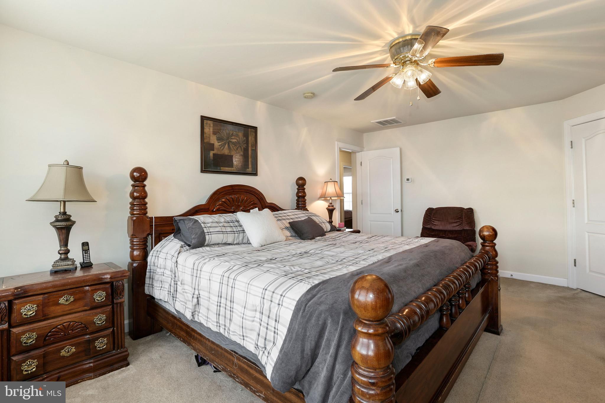 PORT POTOMAC - Residential