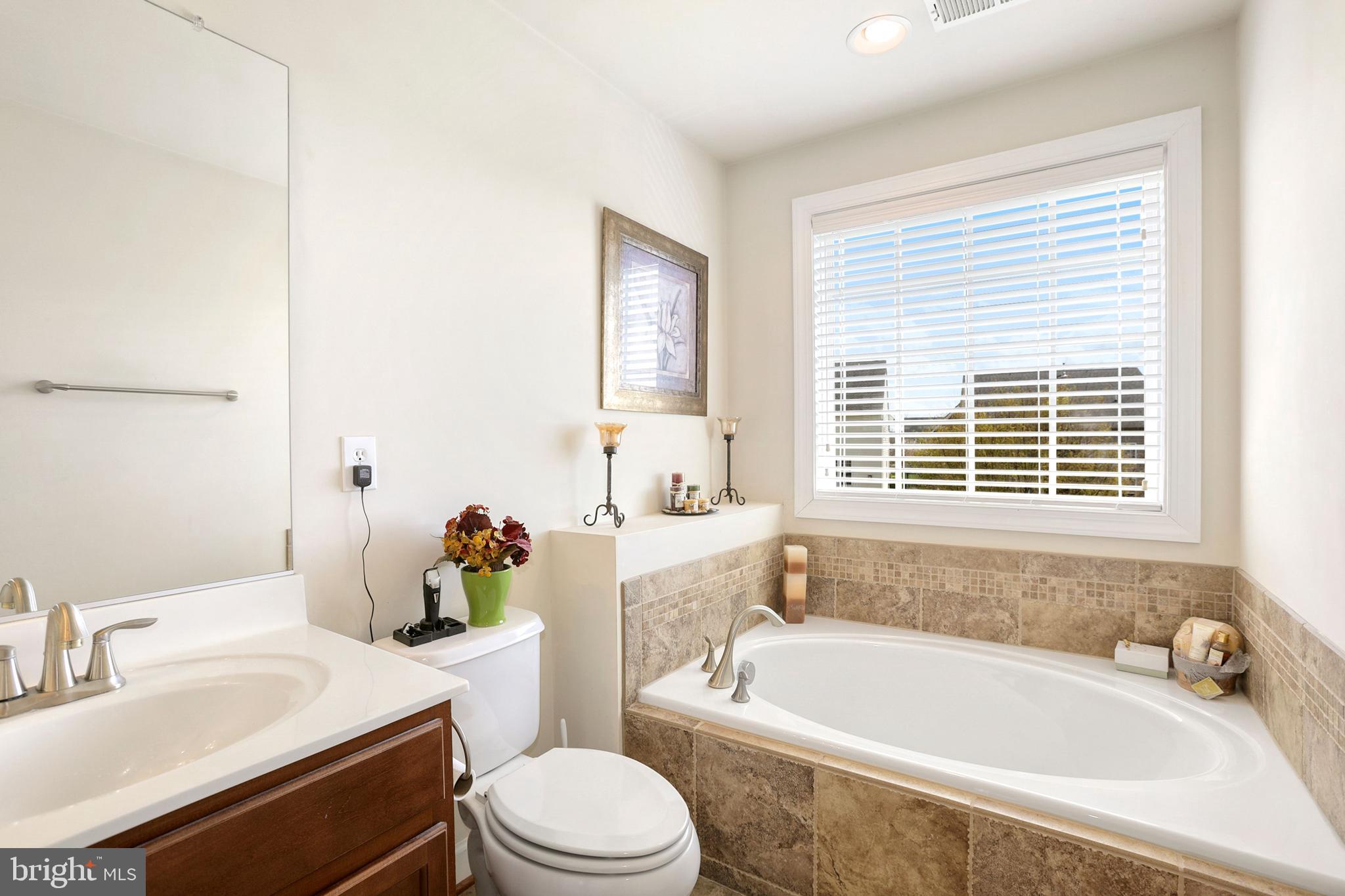 PORT POTOMAC - Residential