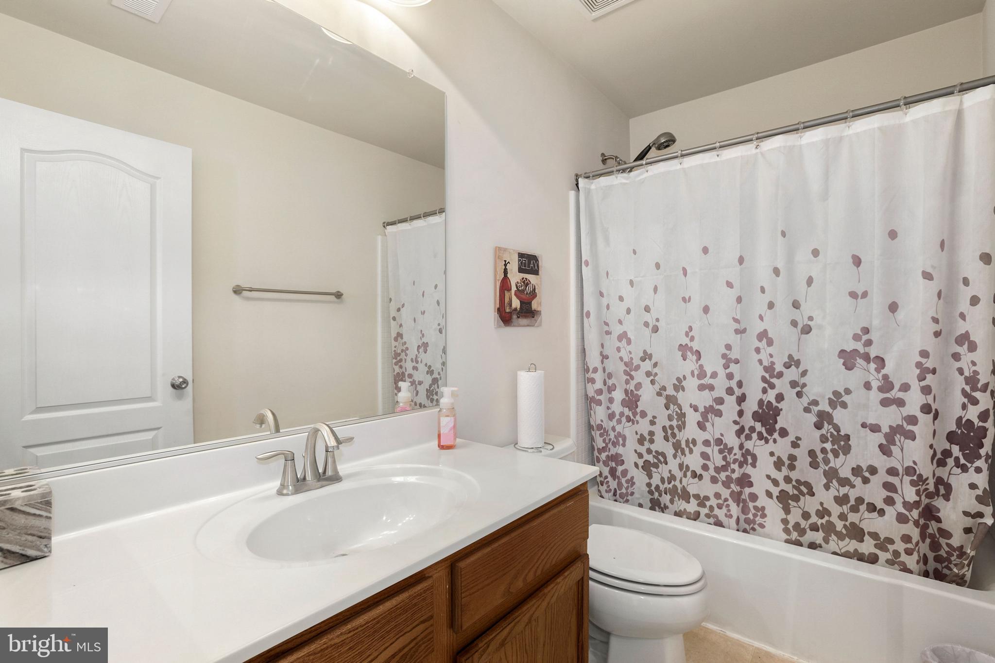 PORT POTOMAC - Residential