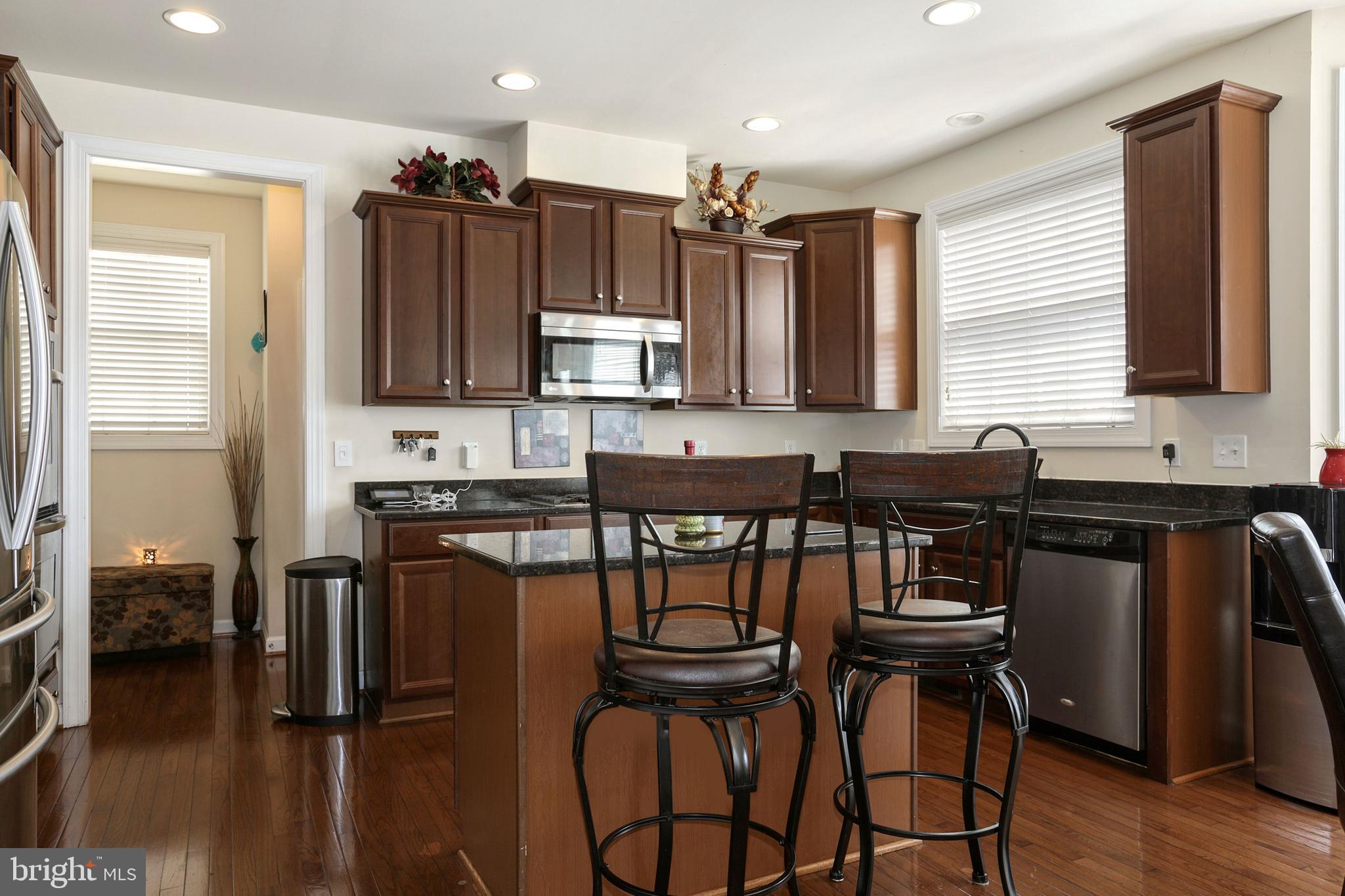 PORT POTOMAC - Residential