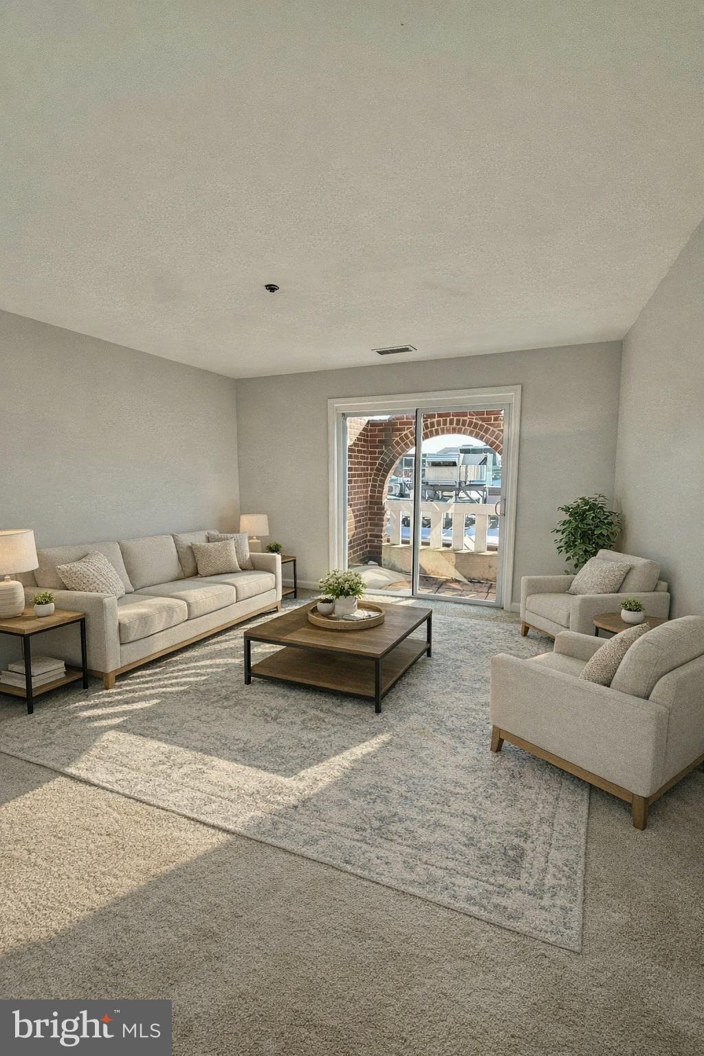 115 LEE STREET N BH404