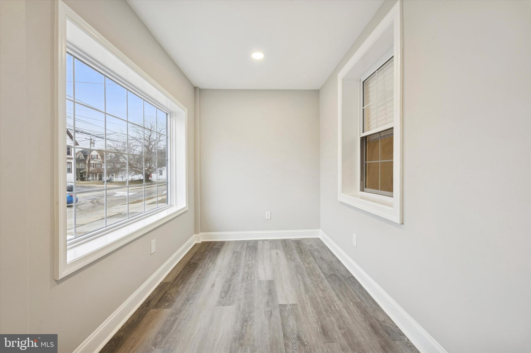 SHARON HILL - Residential