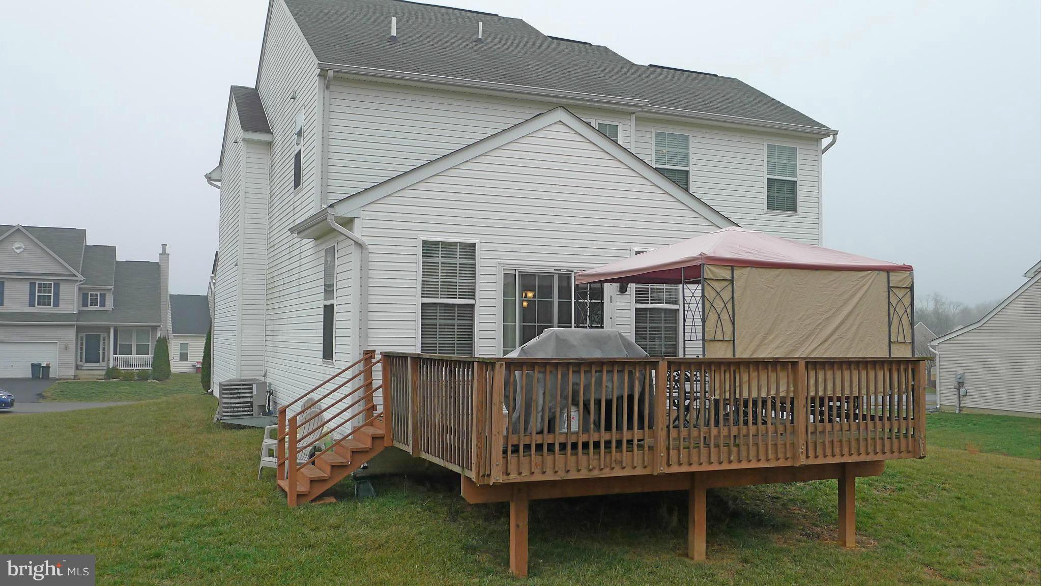 STONEBROOK VILLAGE - Residential