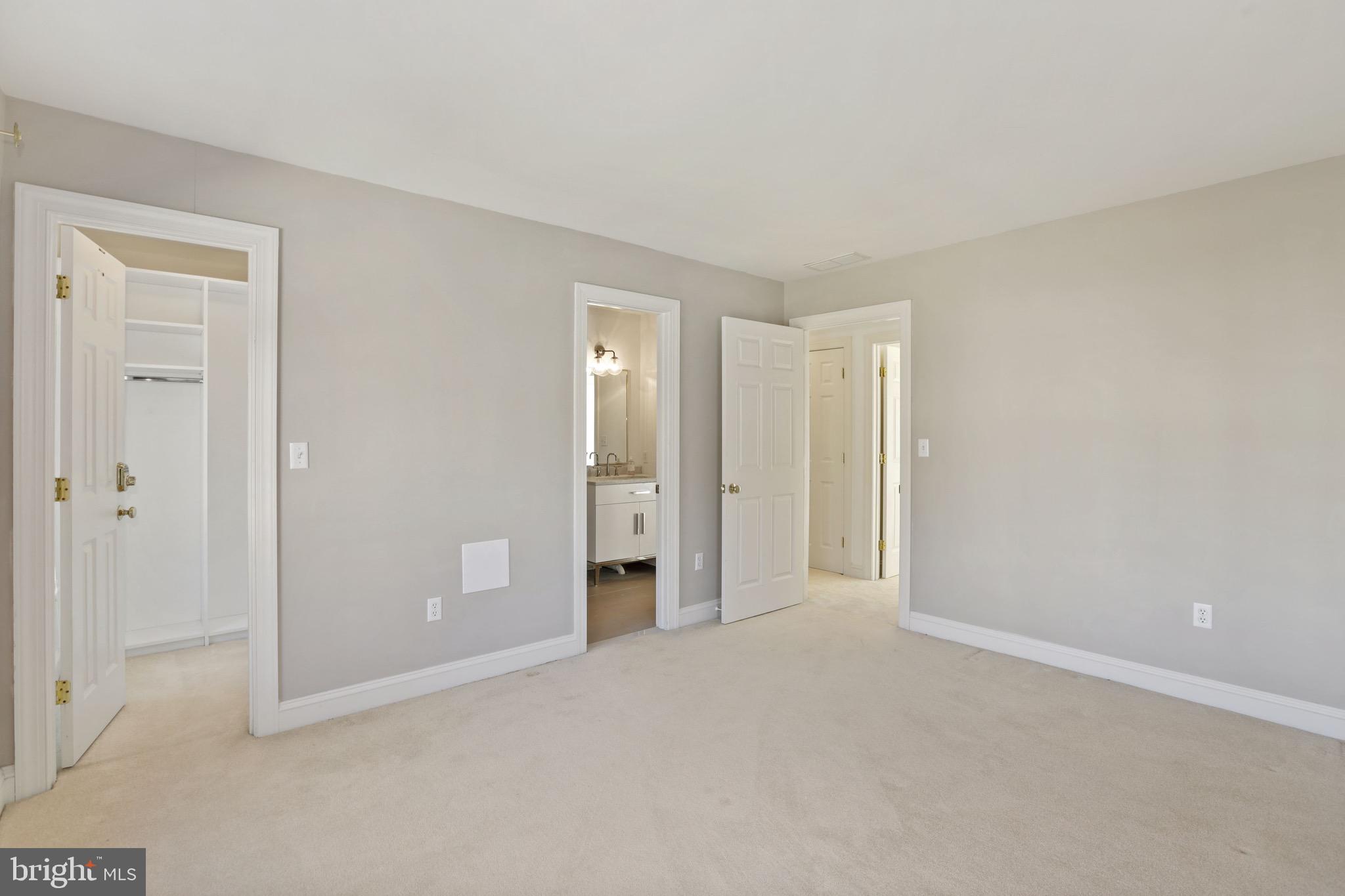 ANNAPOLIS ROADS - Residential