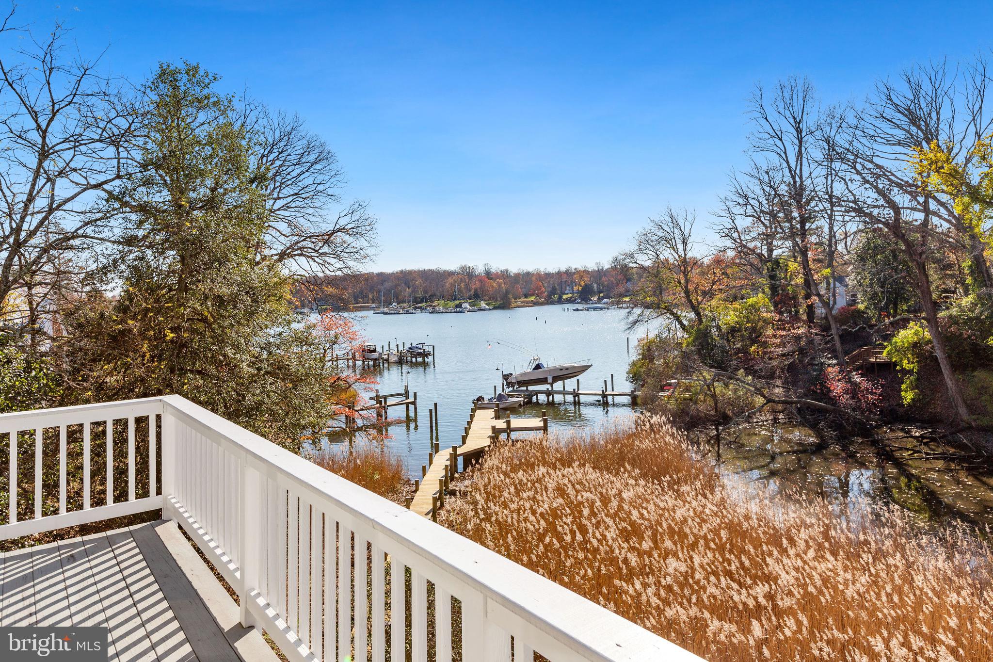 ANNAPOLIS ROADS - Residential