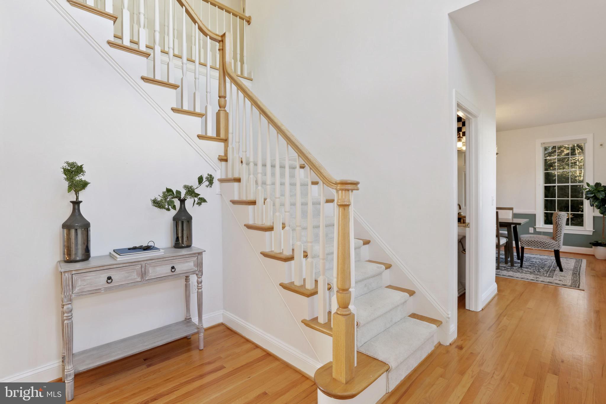 ANNAPOLIS ROADS - Residential