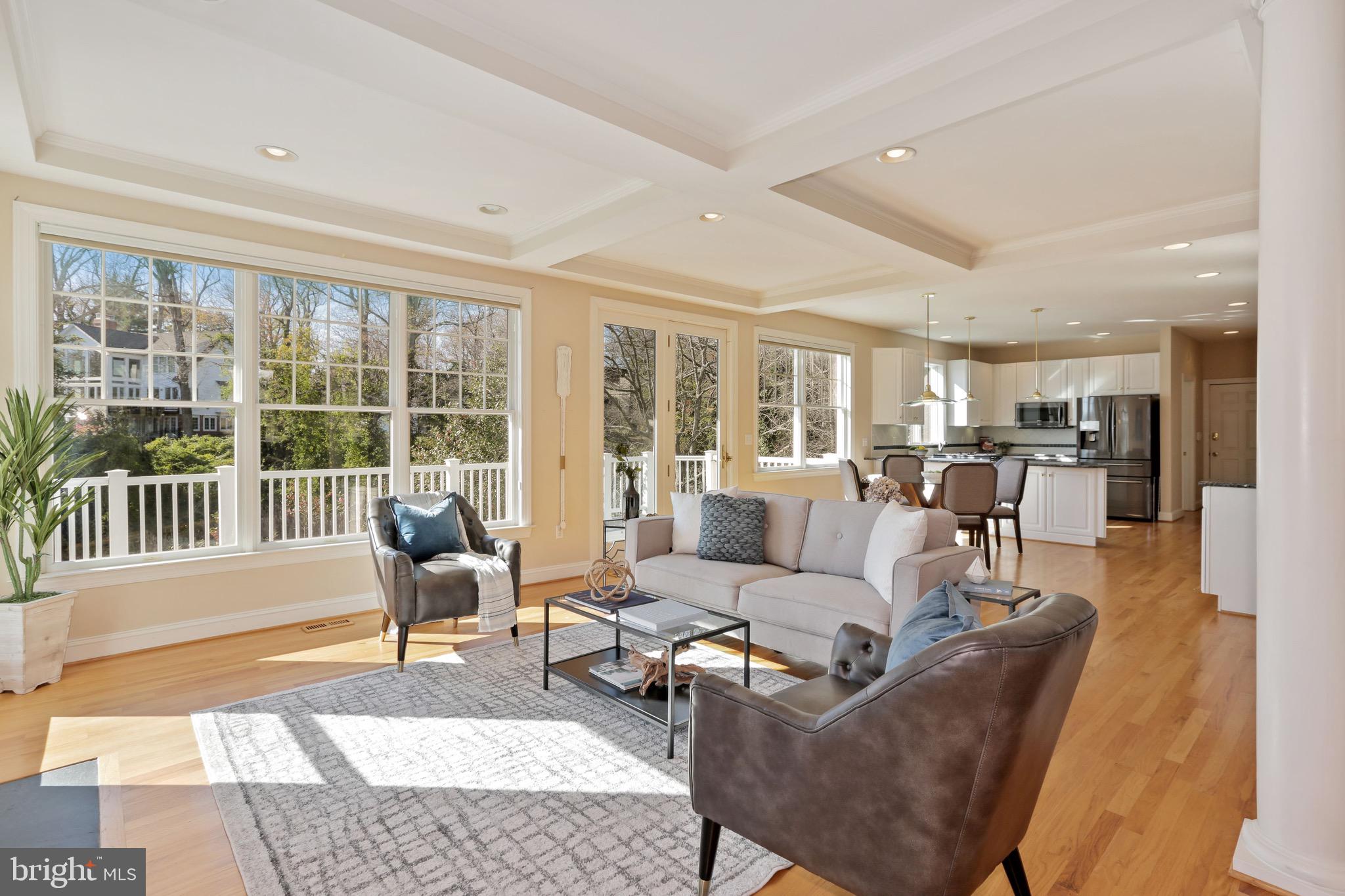 ANNAPOLIS ROADS - Residential