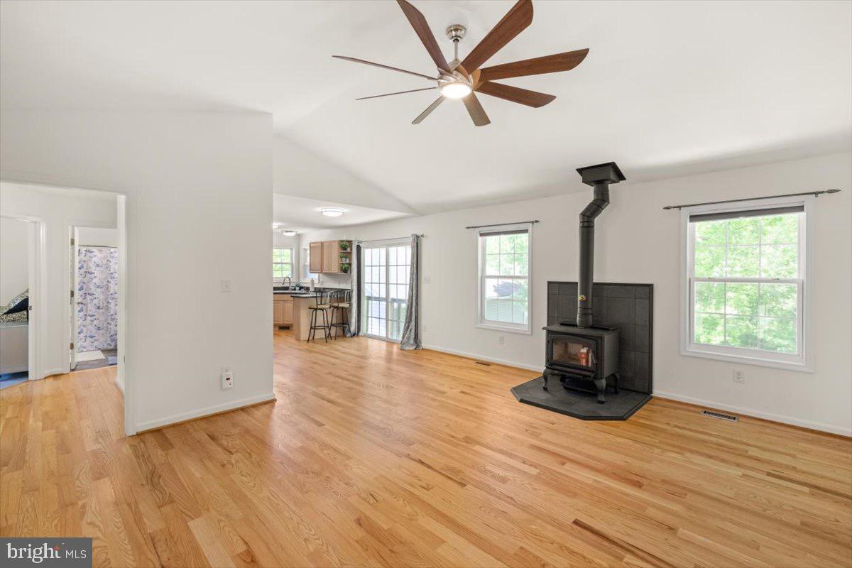 HIDDEN RIVER - Residential Lease