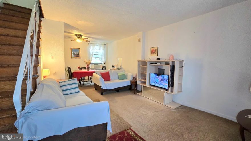 🔥 Calling all buyers and investors! 🏡 This property has huge potential and is being sold as-is, to be delivered vacant. Step onto the charming front porch 🌸 and enjoy the inviting living spaces inside 🛋️. Upstairs, you’ll find 2 spacious bedrooms 🛏️ with a full bathroom 🛁.

The fully finished basement features an additional bedroom 🛌, a full bath 🚿, a kitchenette 🍳, and a separate entrance 🚪 — perfect for renting it out to help pay your mortgage 💵.

💡 Recent updates include:

Roof replaced in 2025 🏠✔️

Porch completely built with PVC in 2019 🌿

Priced to sell quickly ⚡, this home won’t last long on the market. Schedule a showing today 📅 and see the potential for yourself! ✨