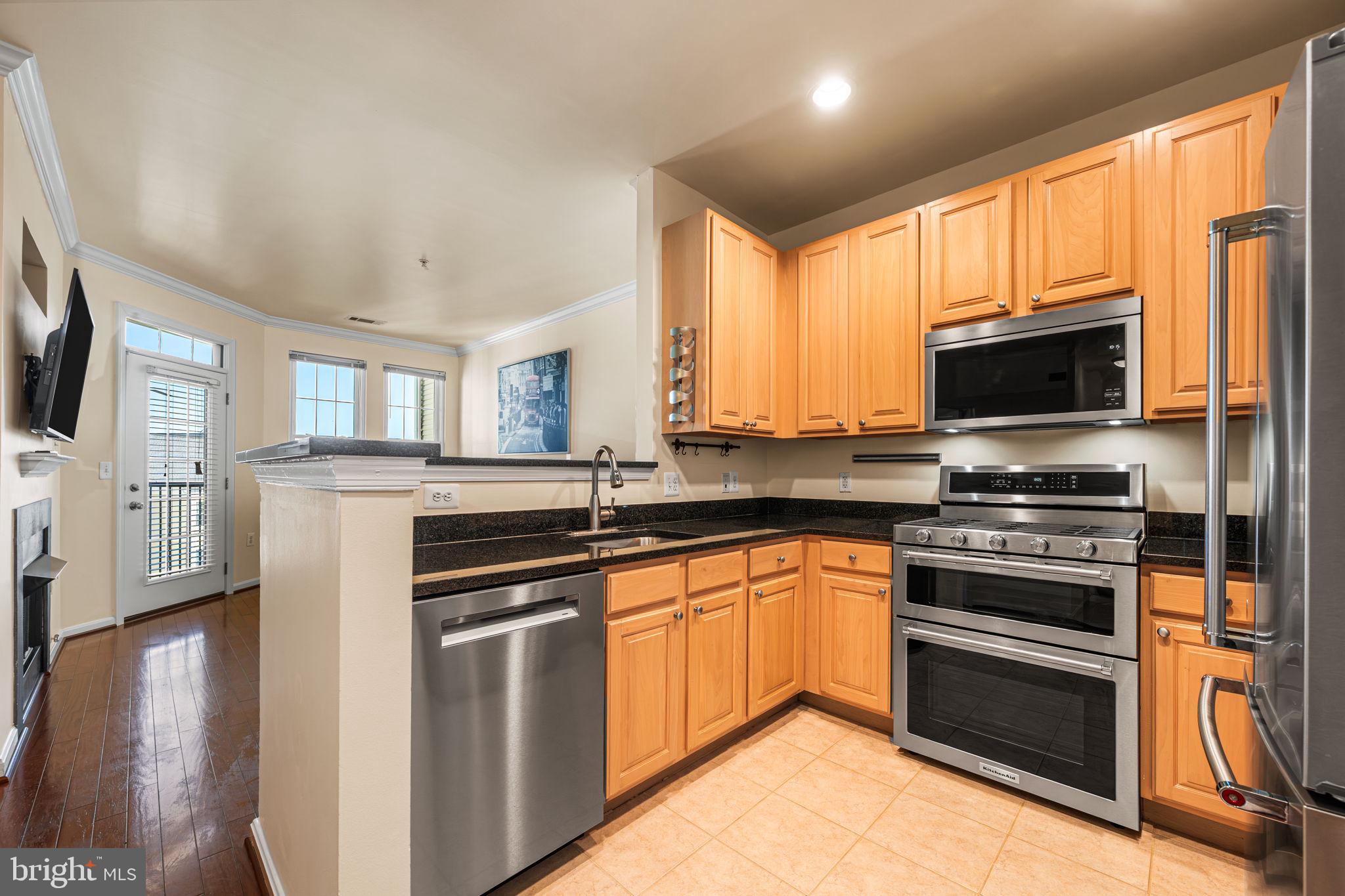 2055 26TH STREET S 5-410