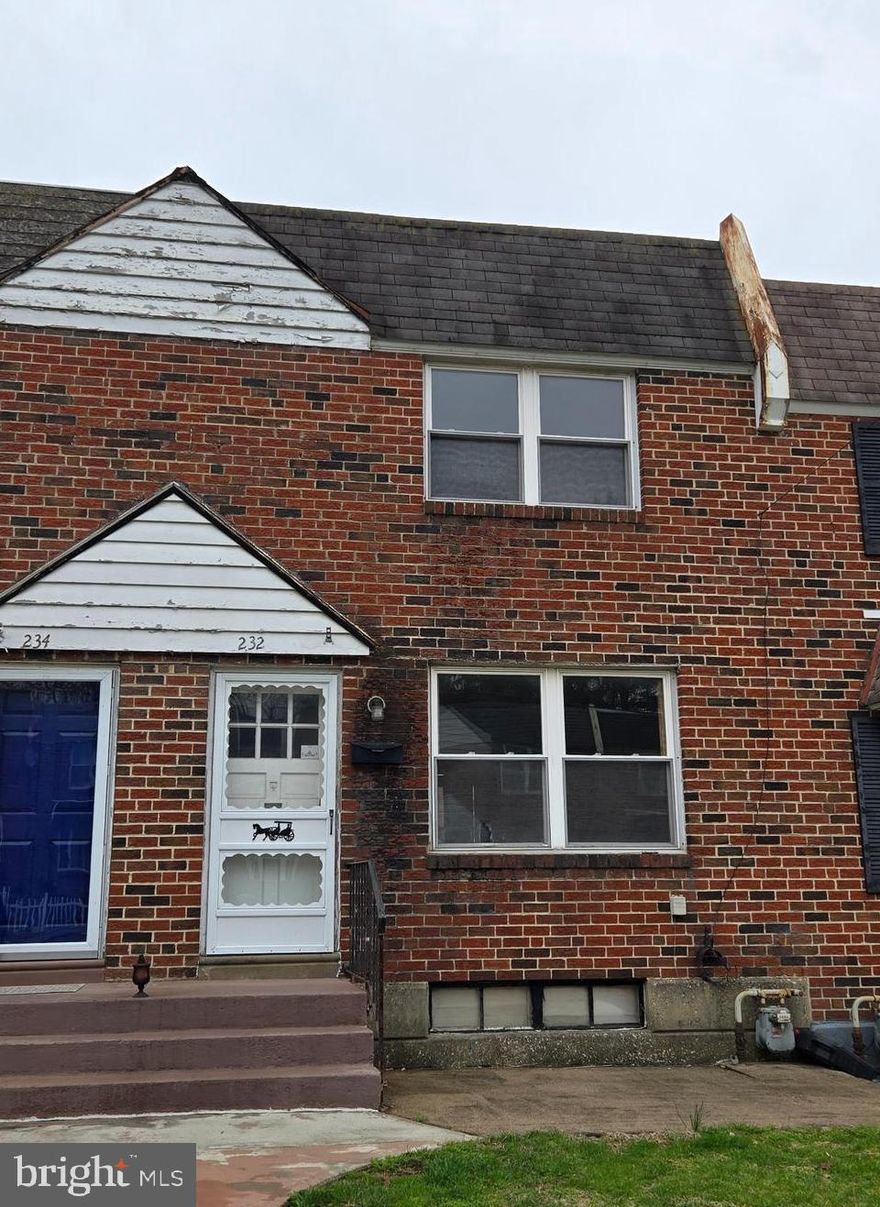 Discover the potential of this inviting 3-bedroom, 1-bathroom townhouse nestled at 232 Southern Ave, Ambler, PA, perfectly positioned within strolling distance of vibrant Ambler Borough. This home, brimming with opportunity, is ready for your personal touch to transform it into your dream space.
Spanning a comfortable layout, this townhouse features a nice living area, three bedrooms, and one full bathroom, offering ample space for families, professionals, or anyone seeking a cozy retreat. While the home is primed for modern updates, it boasts a brand-new heater, ensuring warmth and efficiency for years to come. The attached 1-car garage provides convenient parking and extra storage, a rare find in this walkable neighborhood.
The true gem of this property is its unbeatable location. Just steps from Ambler Borough’s charming downtown, you’ll enjoy easy access to boutique shops, award-winning restaurants, cozy cafes, and the iconic Ambler Theater. Savor weekend farmers’ markets, seasonal festivals, or catch a show at ACT II Playhouse—all within a short walk. Commuters will appreciate the proximity to the Ambler SEPTA station, offering a quick ride to Philadelphia, while major routes like Route 309 and the PA Turnpike ensure seamless travel.
With a little vision, this townhouse can become a modern masterpiece in one of Montgomery County’s most sought-after communities. Don’t miss your chance to own a home in the heart of Ambler’s vibrant, walkable lifestyle. Schedule your tour today and imagine the possibilities at 232 Southern Ave!