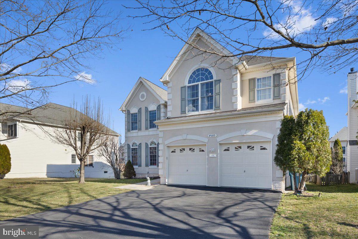 SOUTH RIDING - Residential