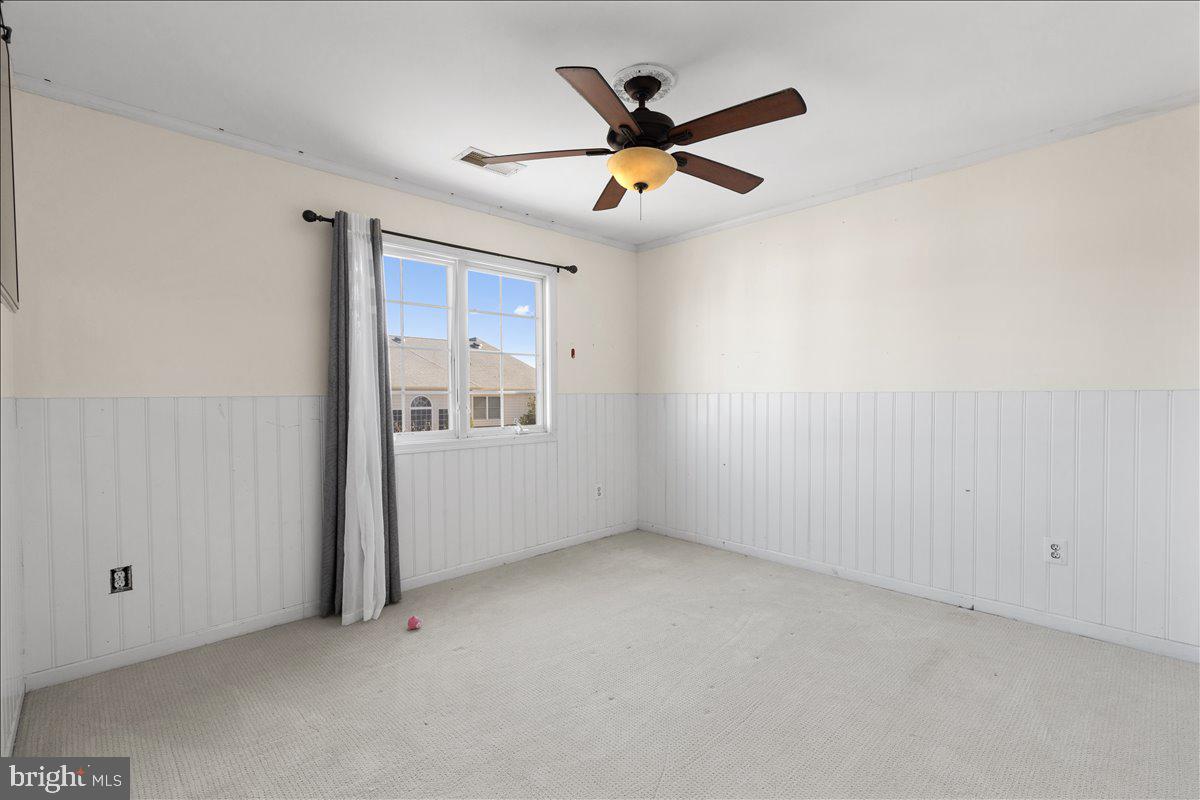 SOUTH RIDING - Residential