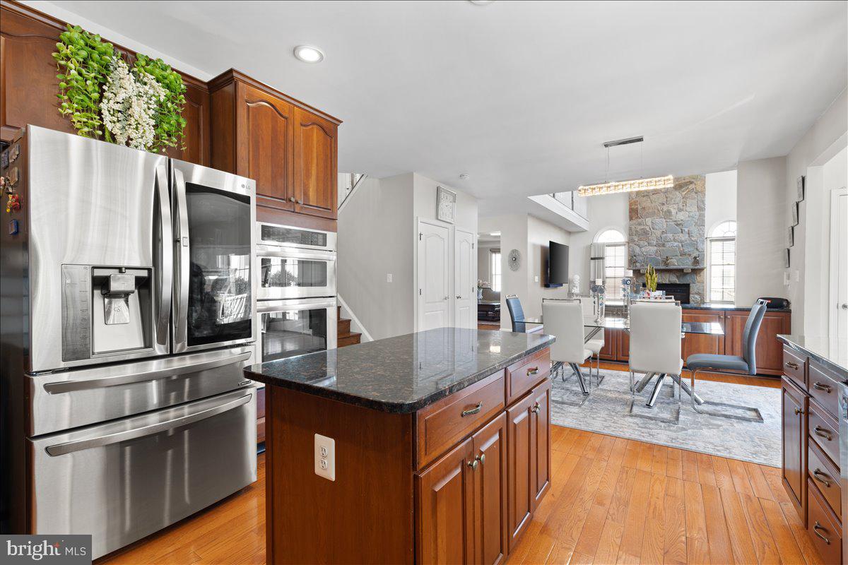 SOUTH RIDING - Residential