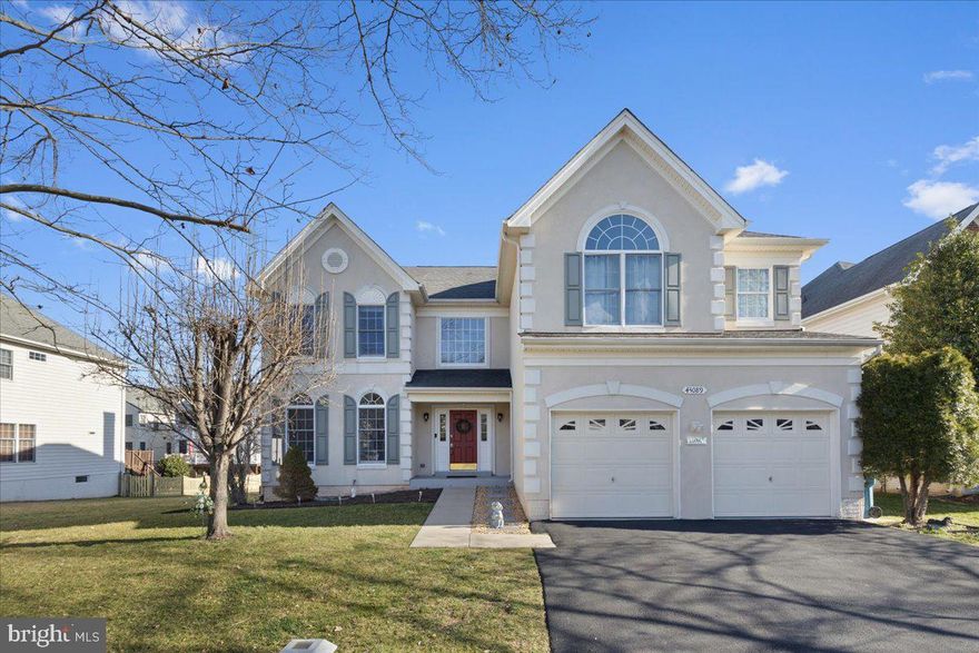 Open House: Saturday, 1PM - 4PM
One of the largest models in the neighborhood. With an abundance of light, this home offers so much!
Welcome to this beautifully maintained home in the heart of the sought-after South Riding community!
This spacious 7-bedroom, 3.5-bath colonial offers over 3,500 square feet of comfortable living space, designed with both everyday functionality and entertaining in mind. From the moment you step inside, you’re greeted by a light-filled two-story foyer, gleaming hardwood floors, and an open, airy floor plan that feels warm and inviting.
The kitchen is the heart of the home, featuring granite countertops, stainless steel appliances, and plenty of room for both cooking and gathering. It opens to a sun-drenched breakfast nook and a family room with soaring vaulted ceilings and a cozy fireplace—perfect for game nights or relaxing weekends.
Upstairs, the spacious primary suite is a true retreat with a vaulted ceiling, two large closets, and a spa-like bath. Each of the additional bedrooms is generously sized and includes ceiling fans for comfort. The fully finished basement offers even more room to spread out—ideal for a media space, gym, guest suite, or playroom.
Outside, enjoy a beautifully landscaped yard and a private backyard that’s perfect for hosting summer BBQs or simply unwinding at the end of the day.
Located just minutes from neighborhood amenities, parks, pools, and top-rated schools like Cardinal Ridge Elementary, Lunsford Middle, and Freedom High. Everything you need is close by—South Riding Market Square, Eastgate Marketplace,  Dulles Landing, and South Riding golf Club.
Commuting is a breeze with quick access to Route 50, Loudoun County Parkway, and Dulles Airport.
This home truly offers the best of South Riding—space, style, and convenience all in one exceptional package.