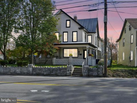 1074 E MAIN STREET ANNVILLE PA 17003