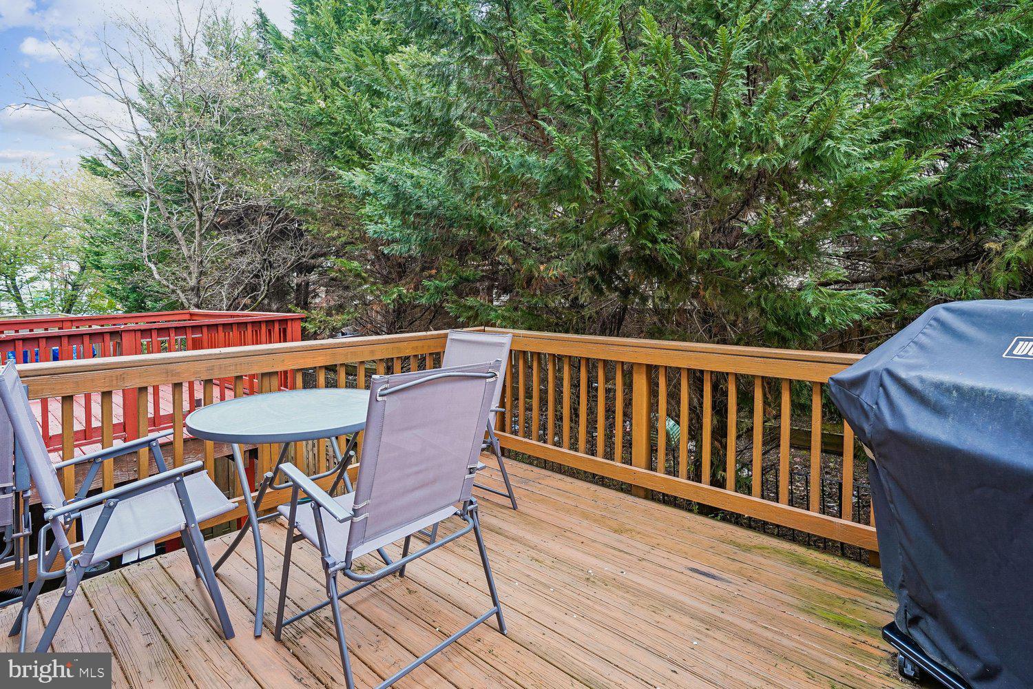 WORTHINGTON WOODS - Residential