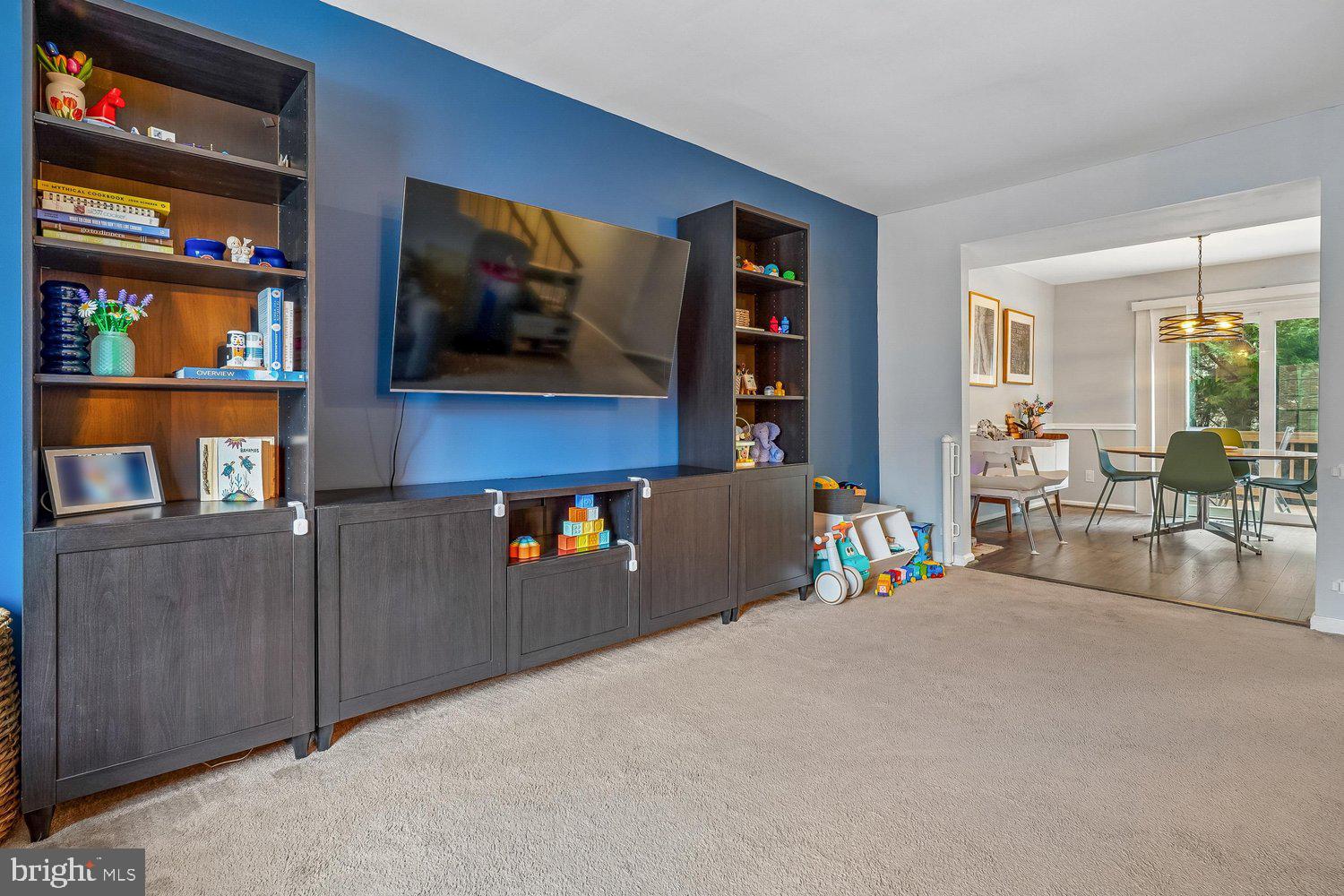 WORTHINGTON WOODS - Residential