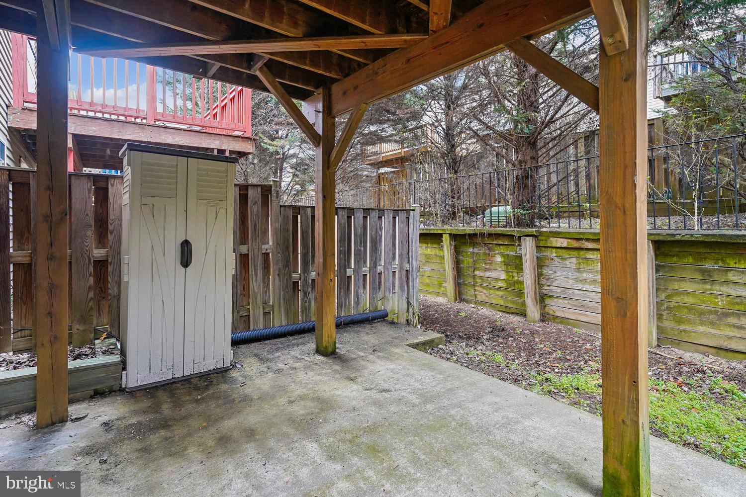 WORTHINGTON WOODS - Residential