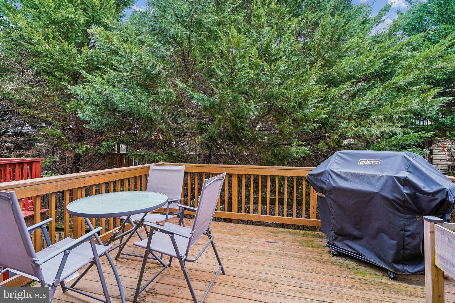 WORTHINGTON WOODS - Residential