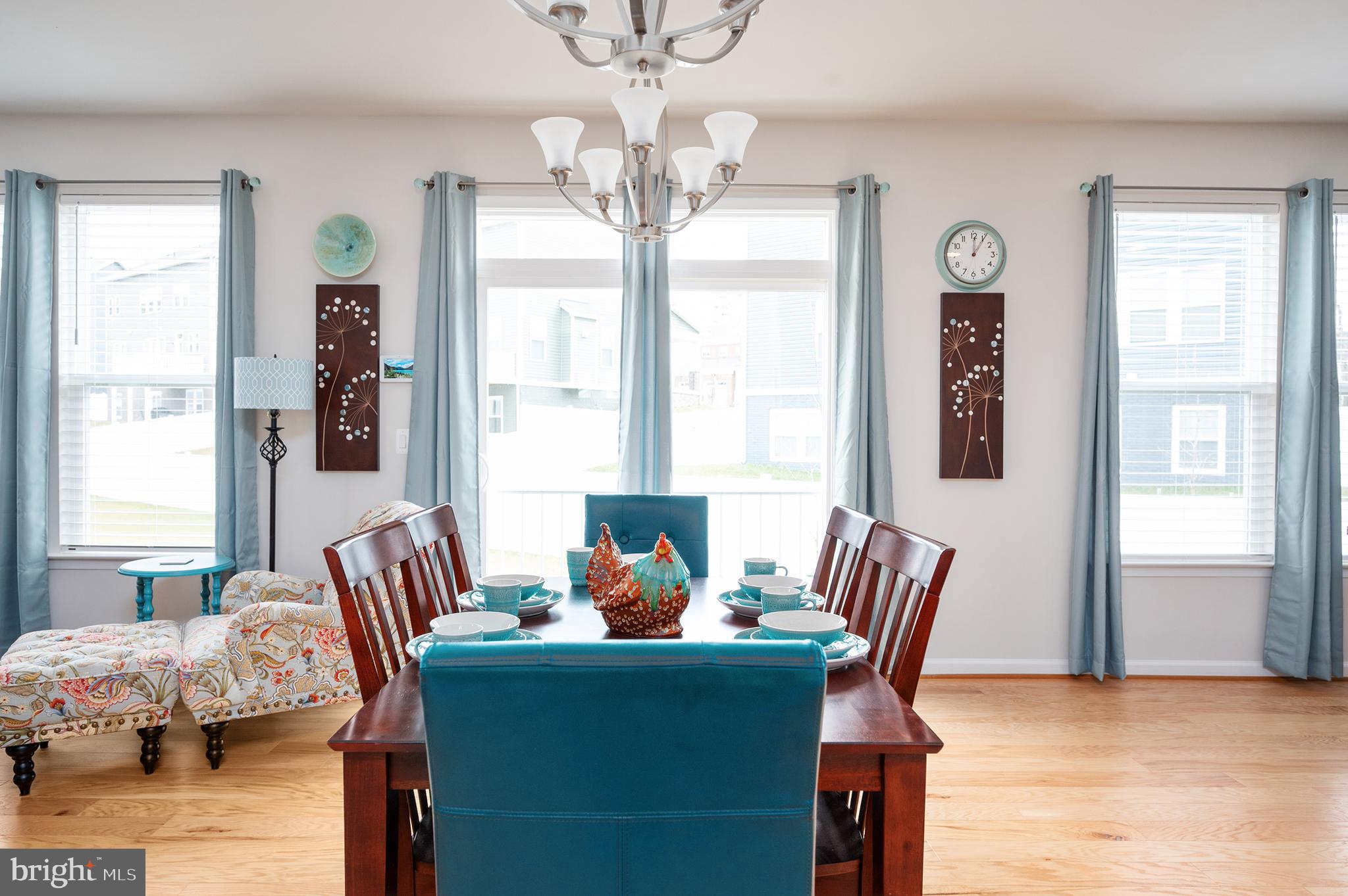 LIBERTY KNOLLS - Residential