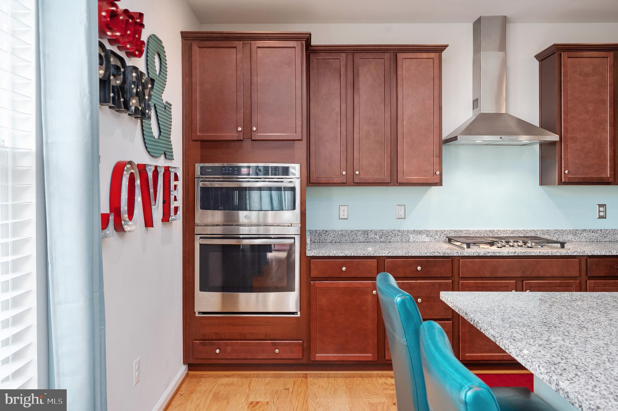 LIBERTY KNOLLS - Residential