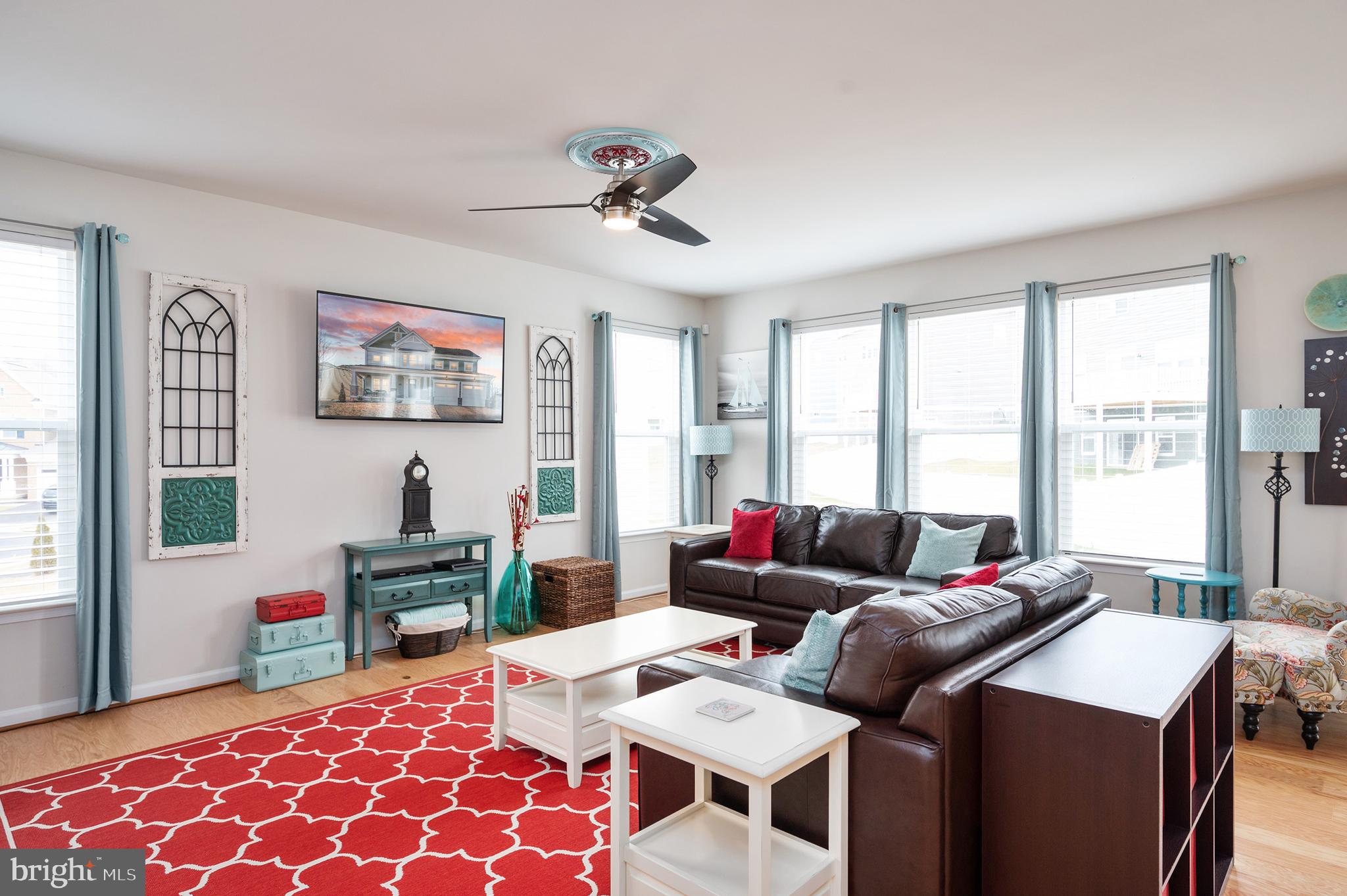 LIBERTY KNOLLS - Residential