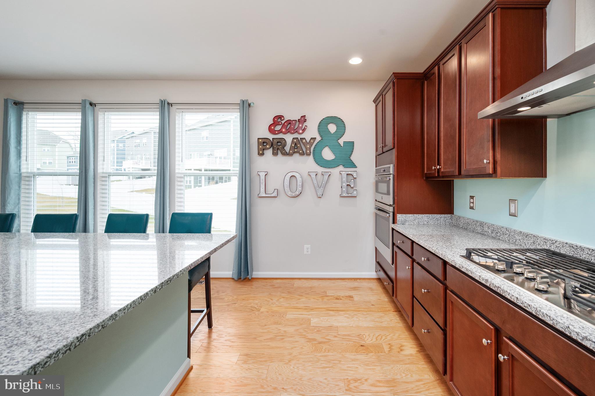 LIBERTY KNOLLS - Residential