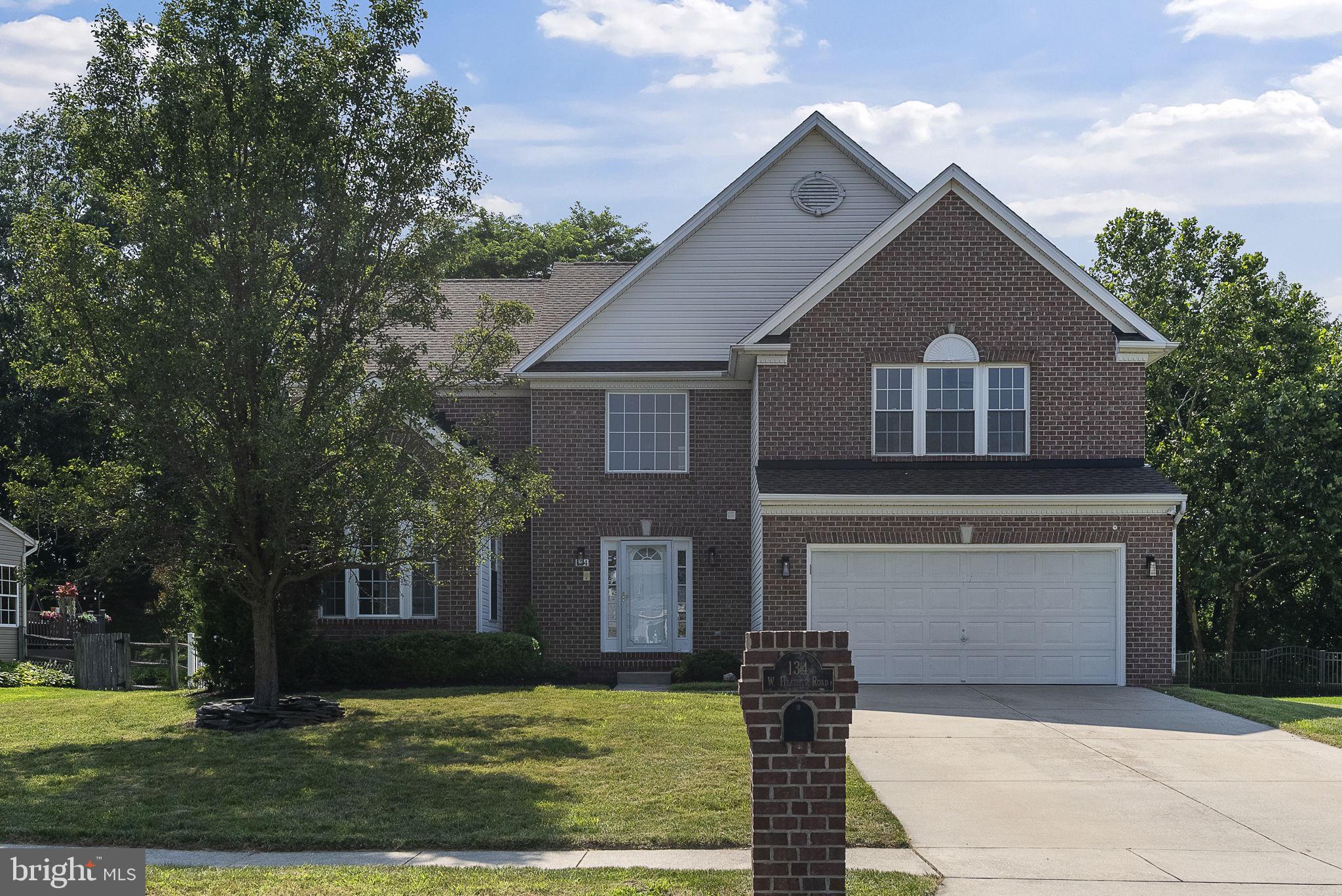 134 W HEATHER ROAD