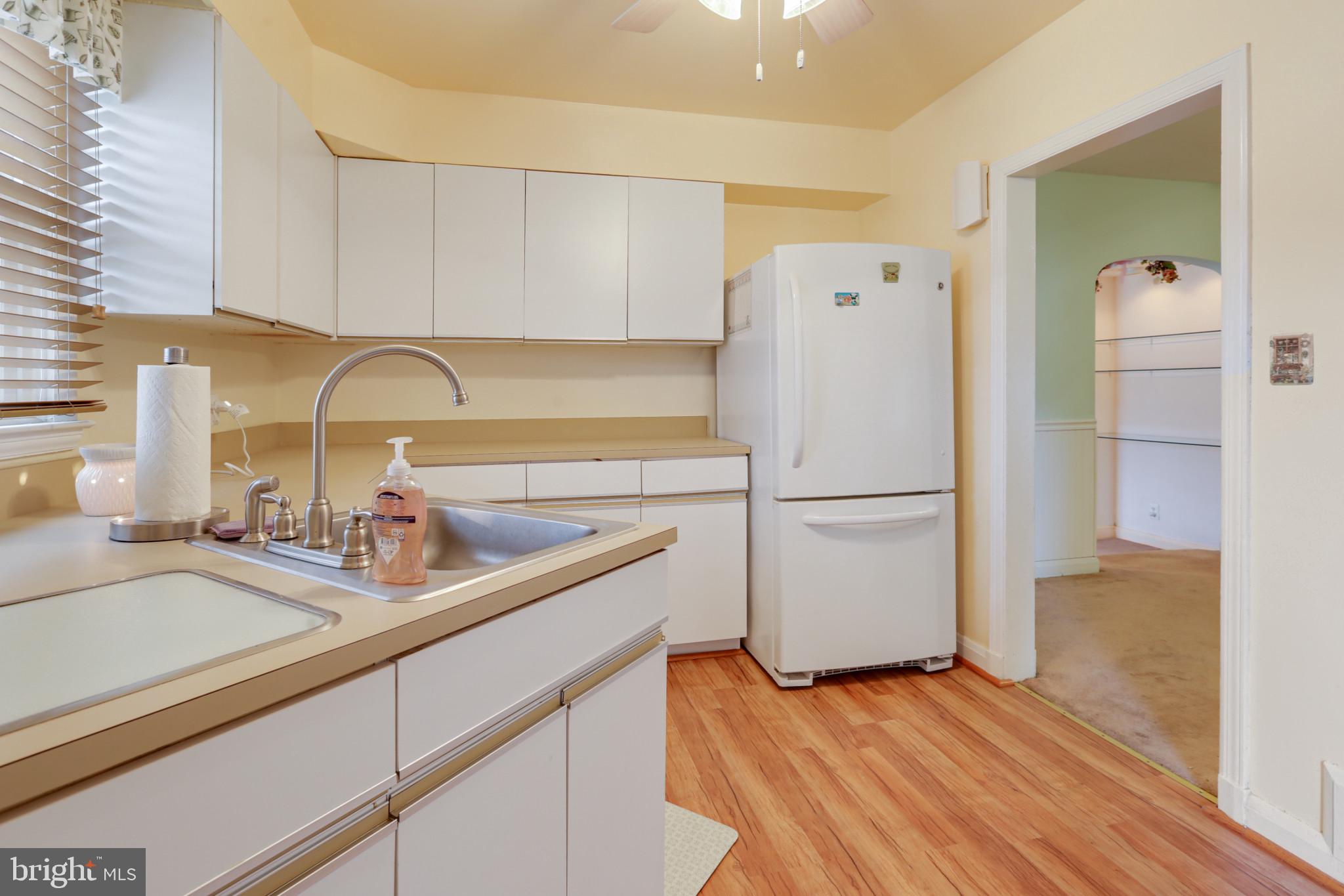 CROSS COUNTRY - Residential