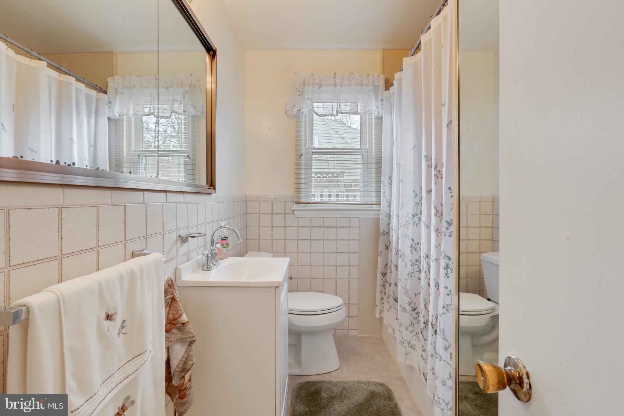 CROSS COUNTRY - Residential