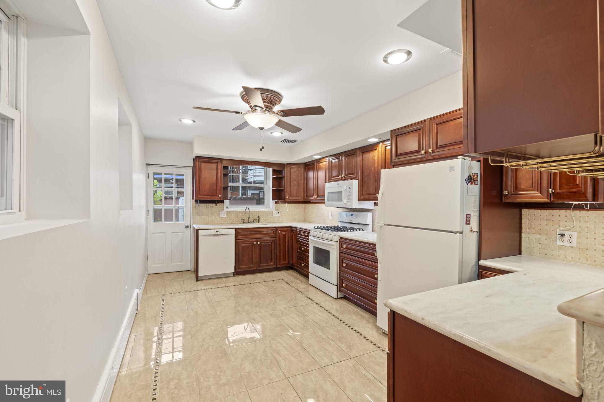 PHILADELPHIA (SOUTH) - Residential